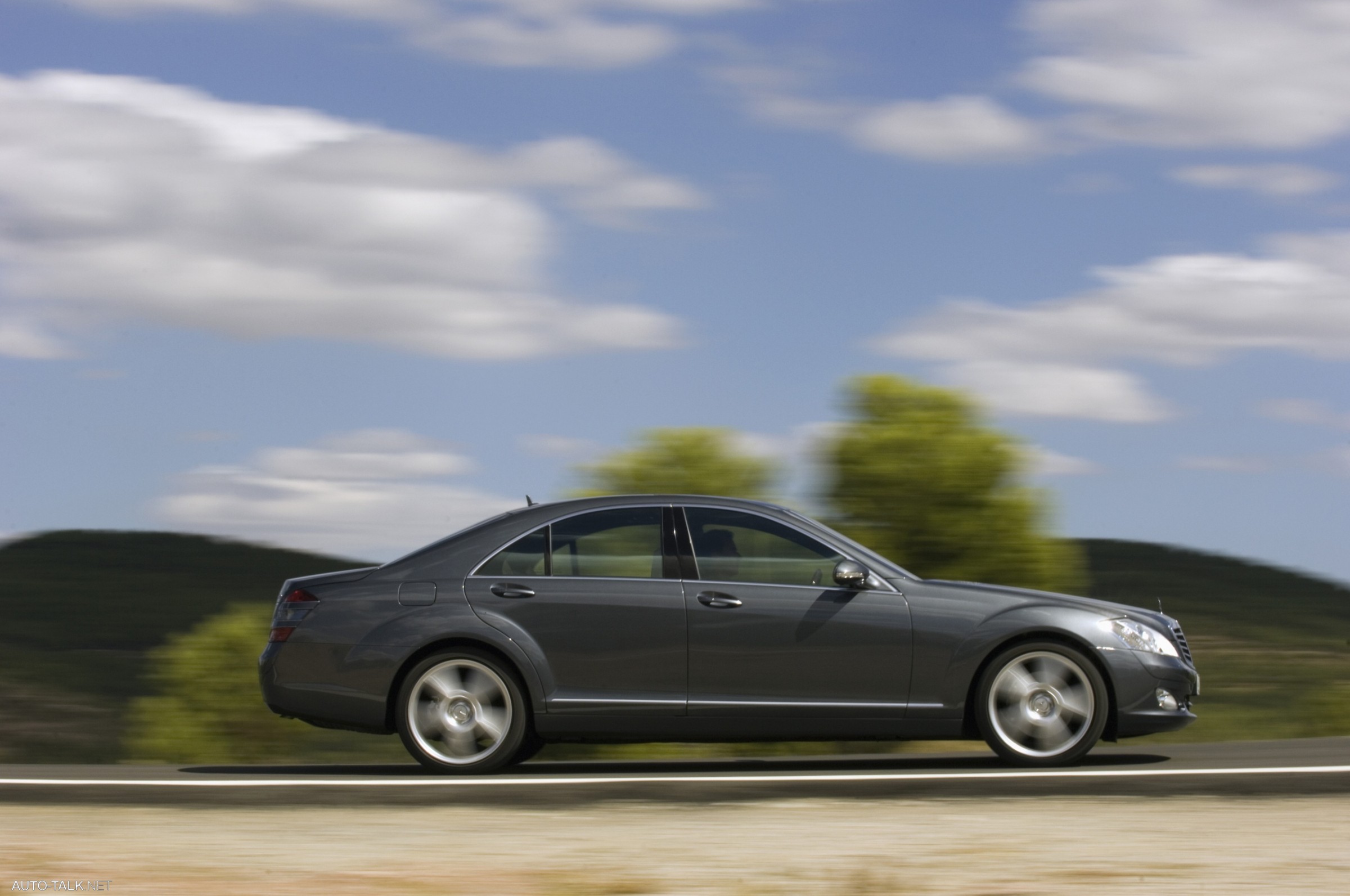 2007 Mercedes-Benz S-Class