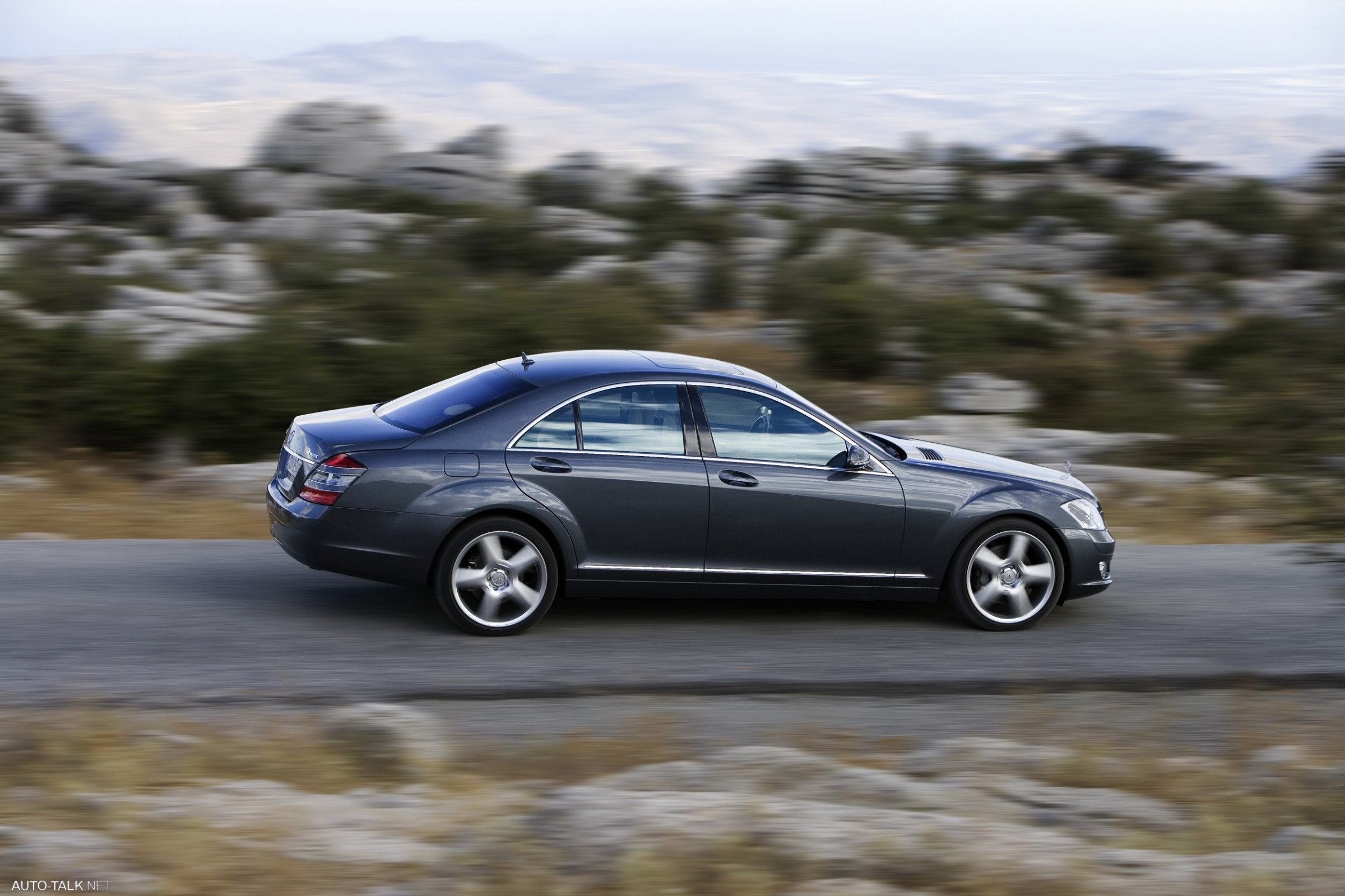 2007 Mercedes-Benz S-Class