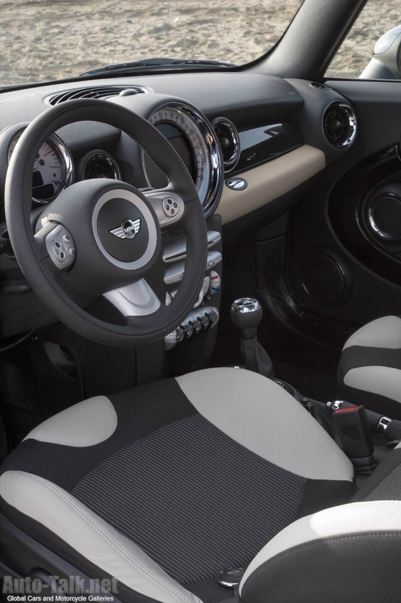 2007 MINI One and MINI Cooper D