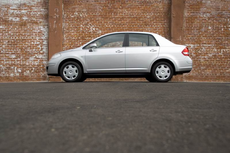 2007 Nissan Versa