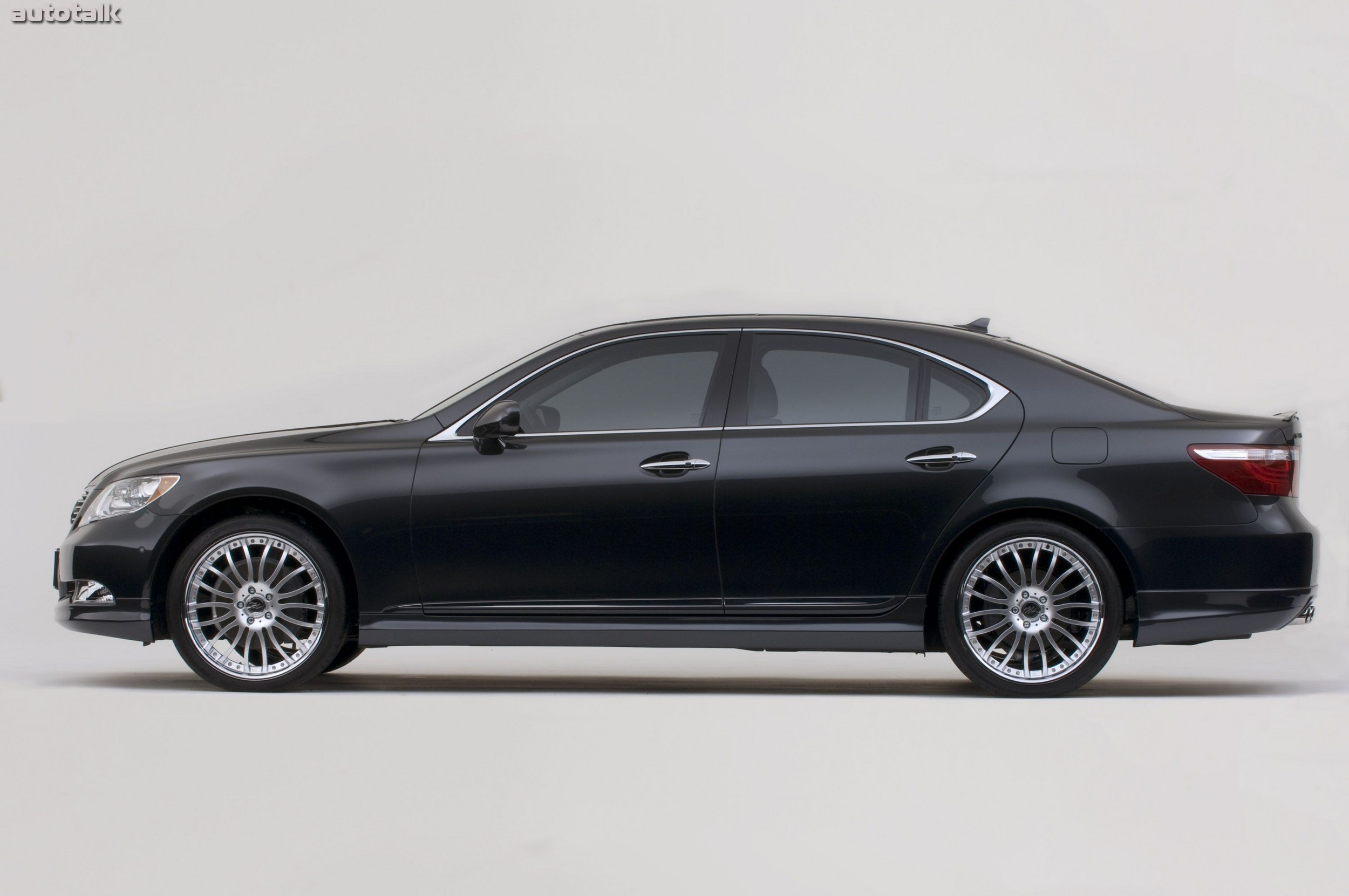 2007 SEMA Lexus LS 460