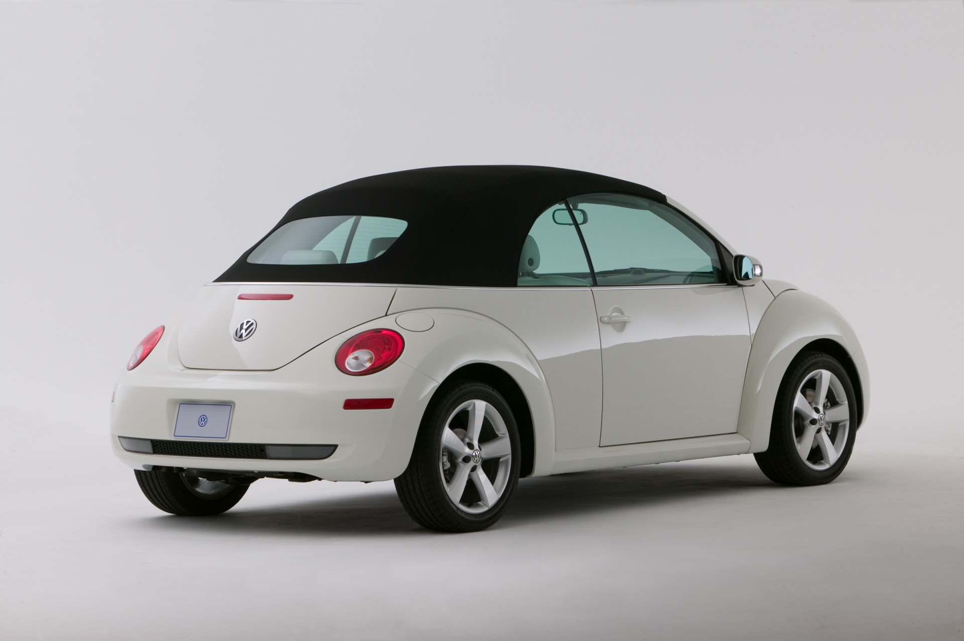 2007 Volkswagen New Beetle convertible