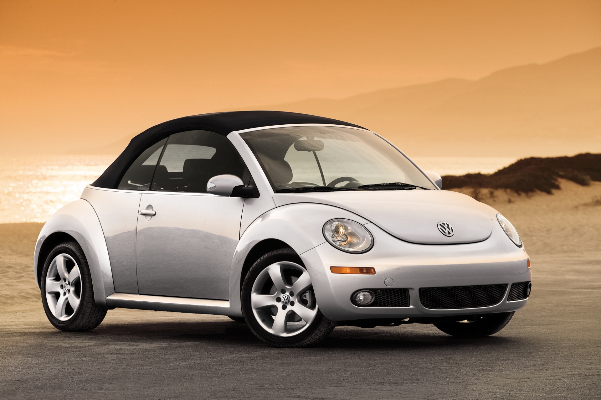 2007 Volkswagen New Beetle convertible