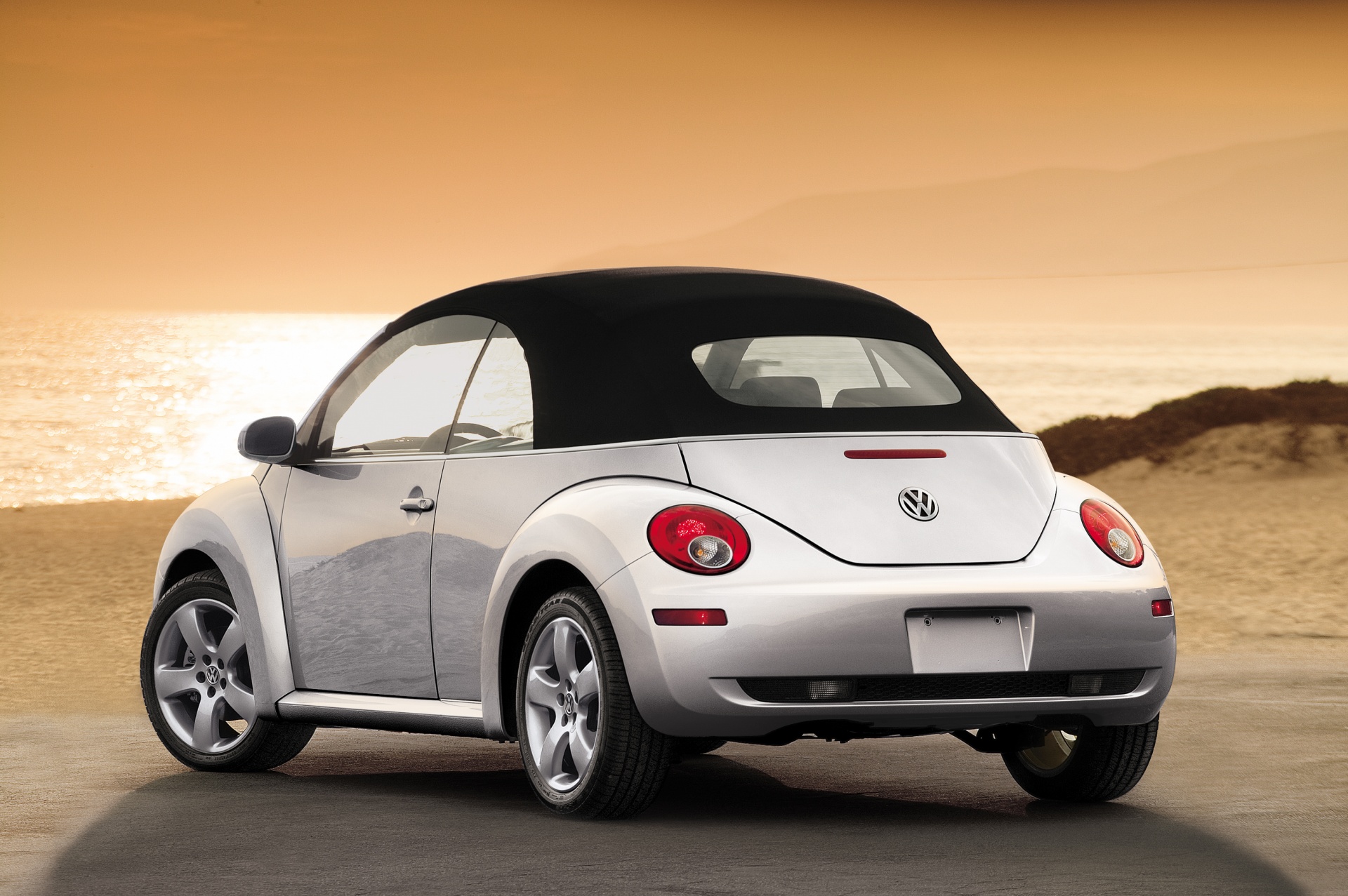 2007 Volkswagen New Beetle convertible