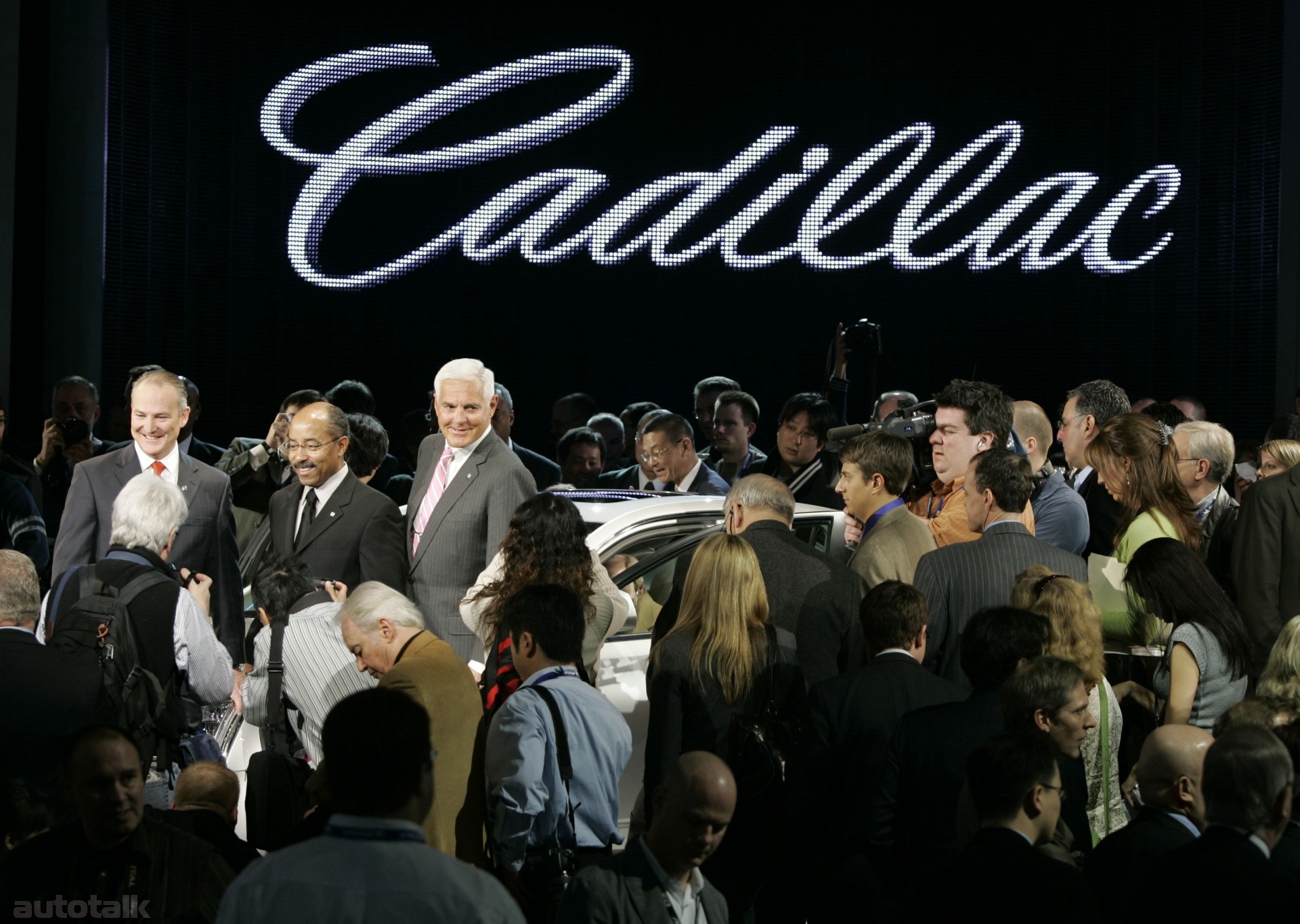 2008 Cadillac CTS Unveiled At Detroit Auto Show
