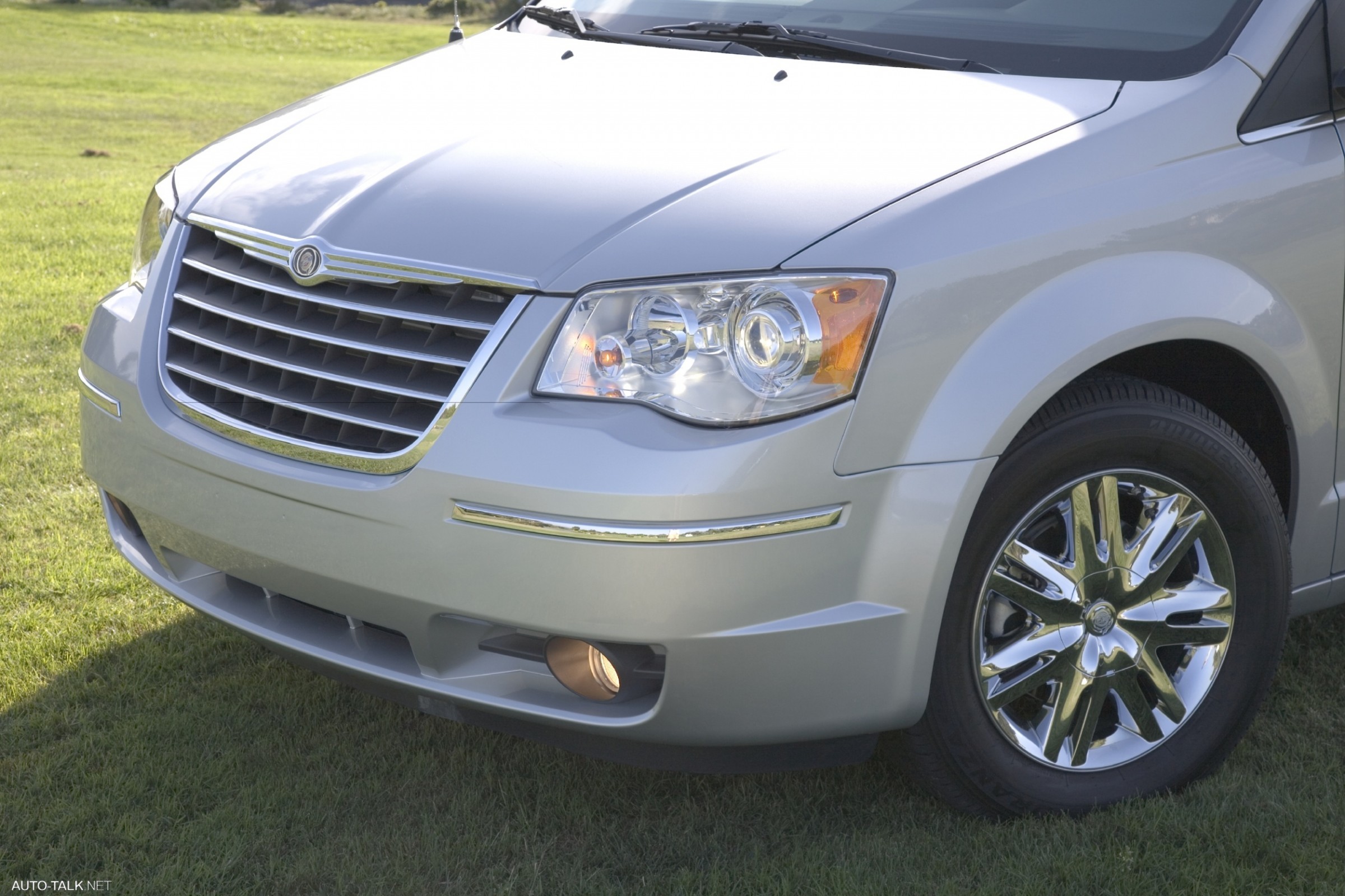 2008 Chrysler Town & Country