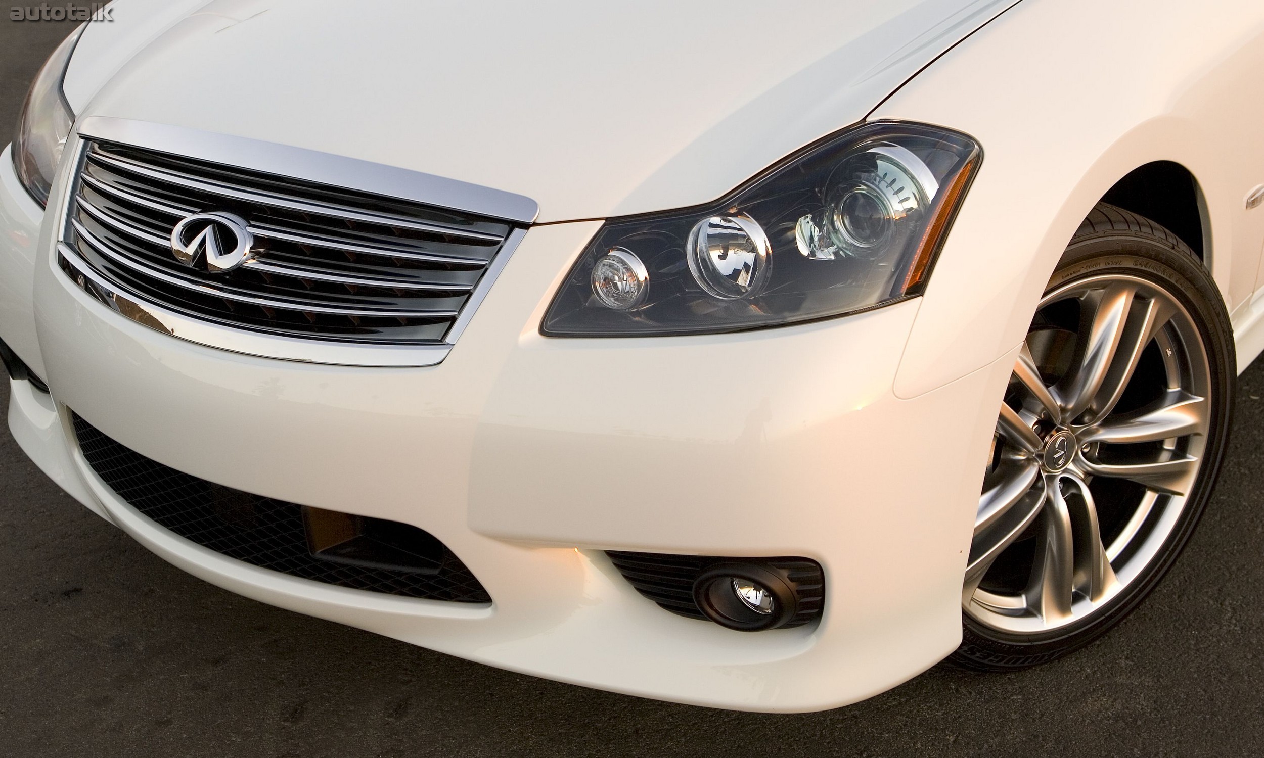 2008 Infiniti M