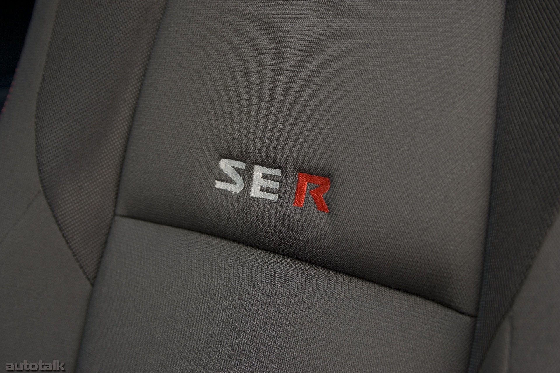 2008 Nissan Sentra SE-R