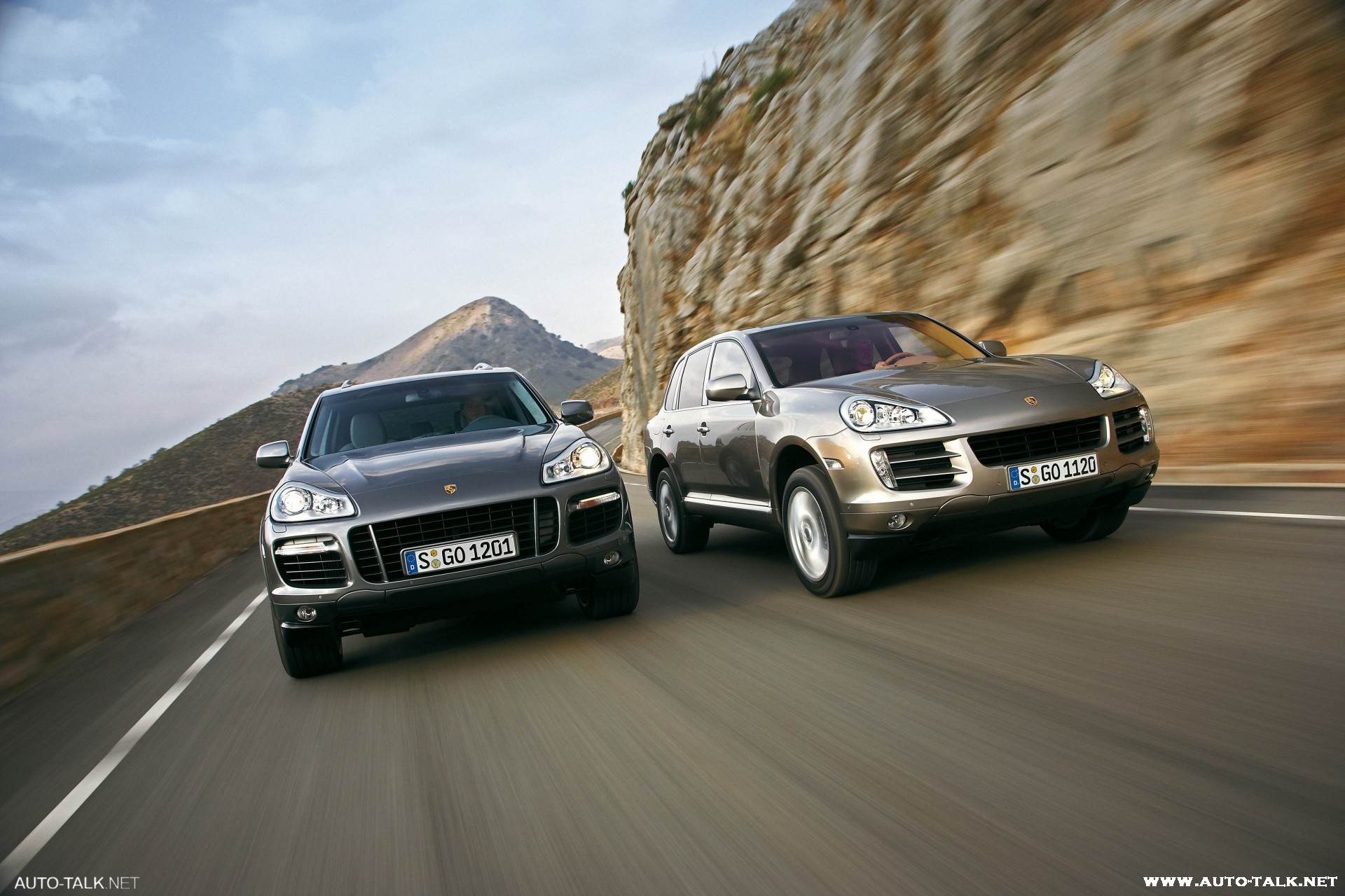 2008 Porsche Cayenne / Cayenne S / Cayenne Turbo