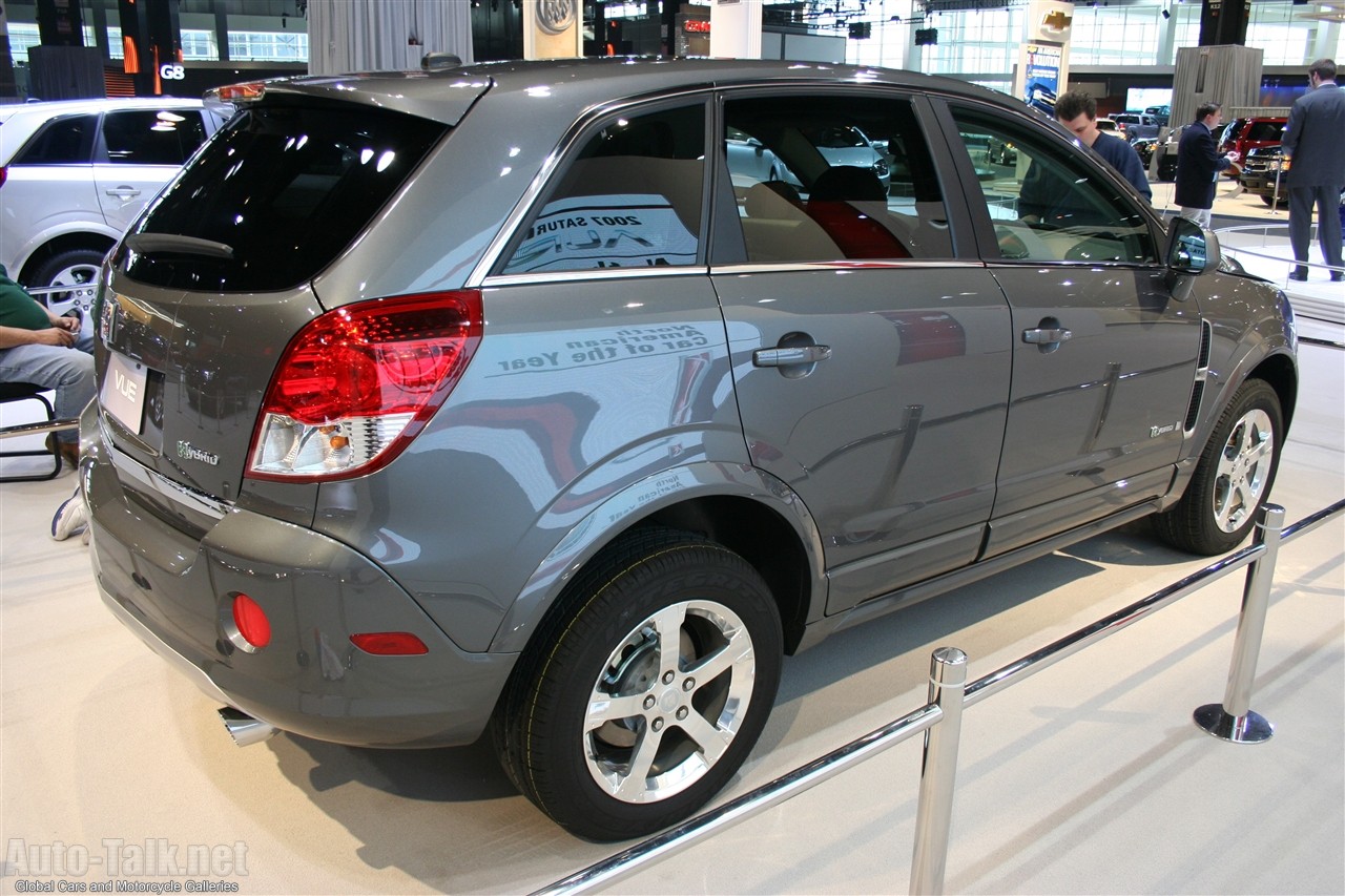 2008 Saturn Vue faux hybrid at Chicago Auto Show