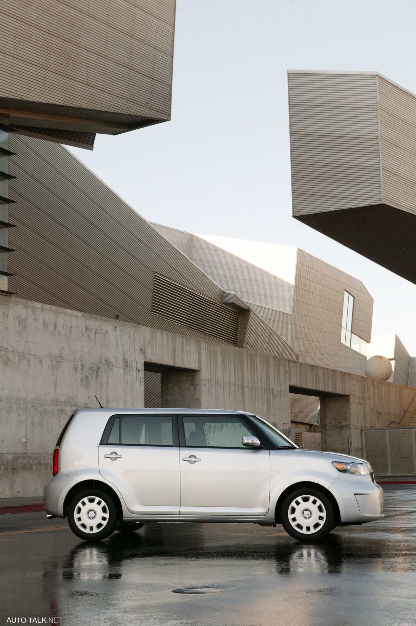 2008 Scion xB