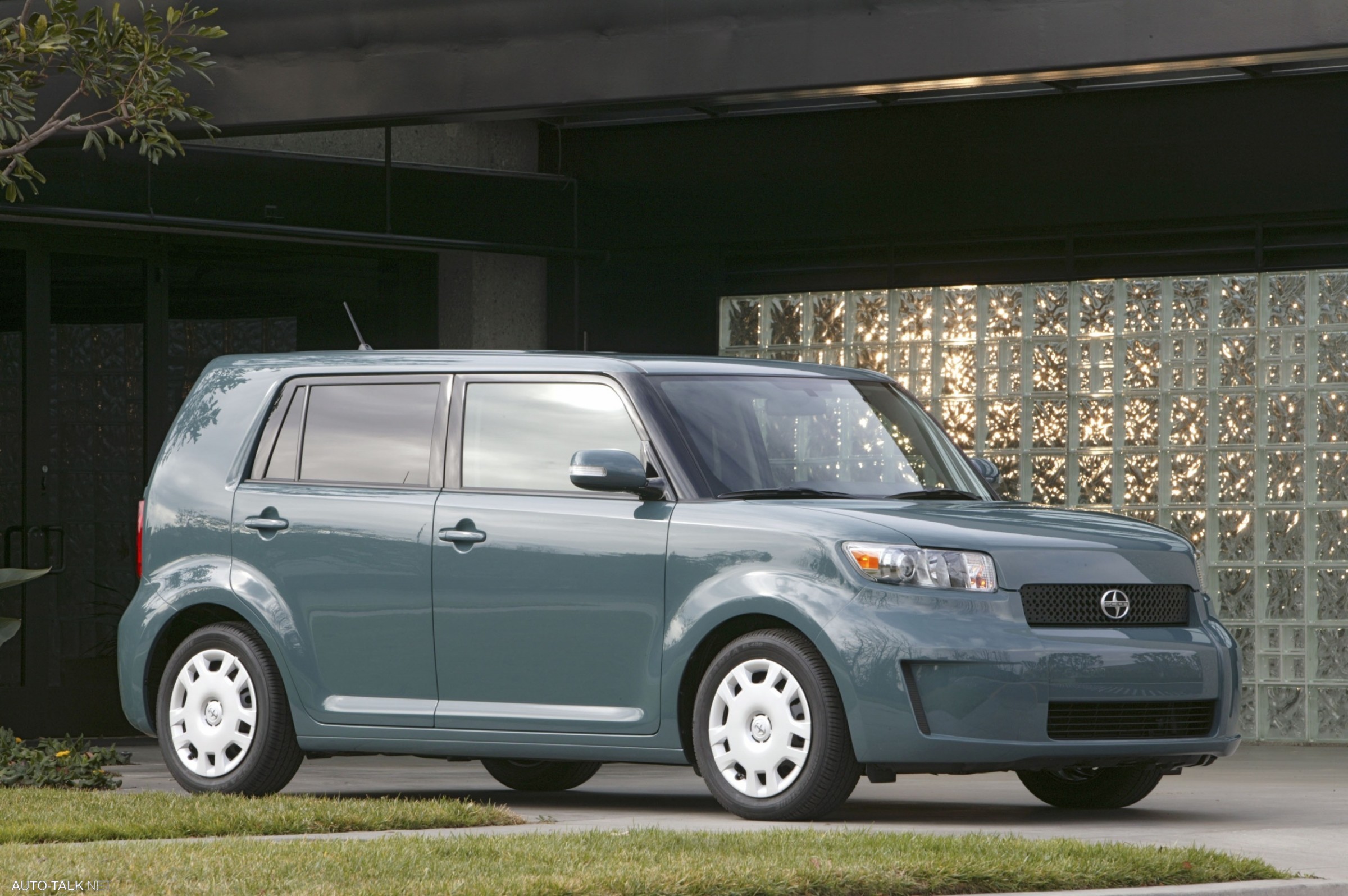 2008 Scion xB
