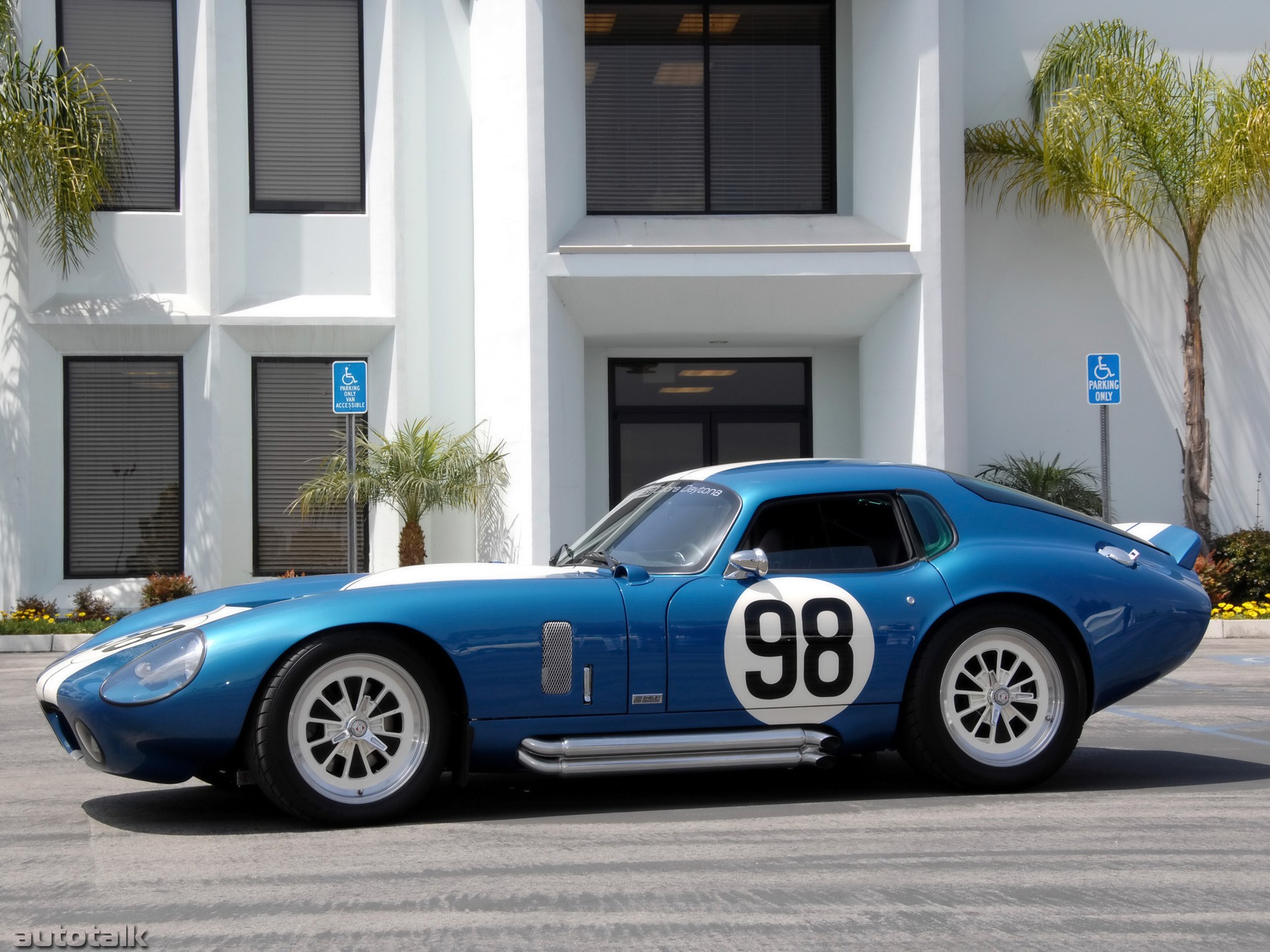 2008 Superformance Shelby Cobra Daytona Coupe