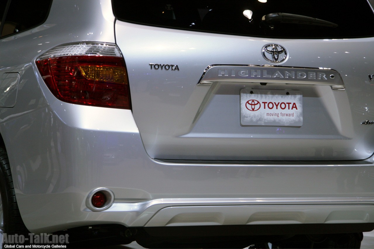 2008 Toyota Highlander at Chicago Auto Show