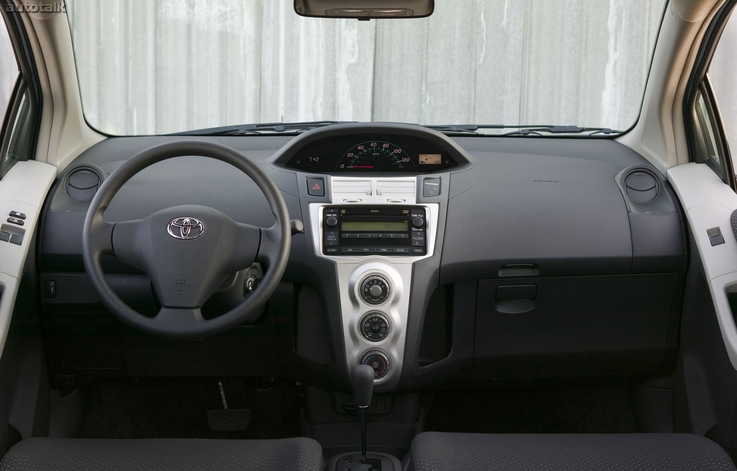 2008 Toyota Yaris