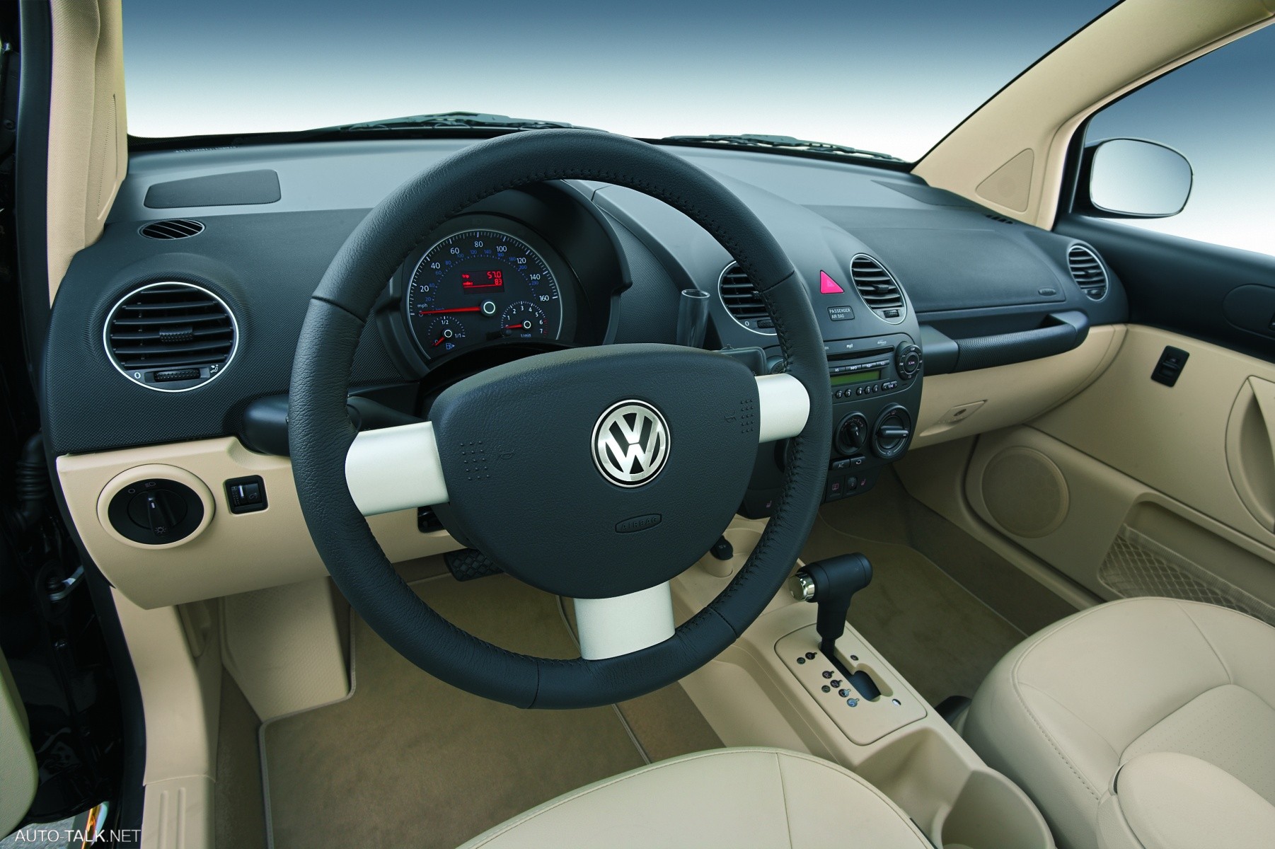 2008 Volkswagen New Beetle