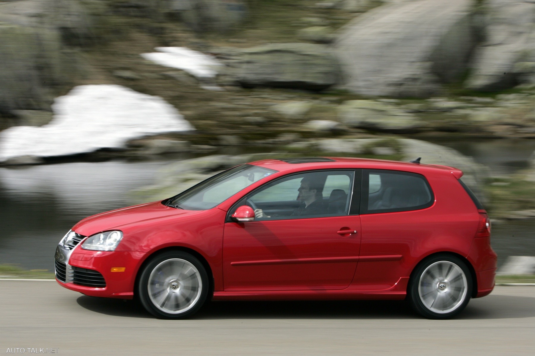 2008 Volkswagen R32