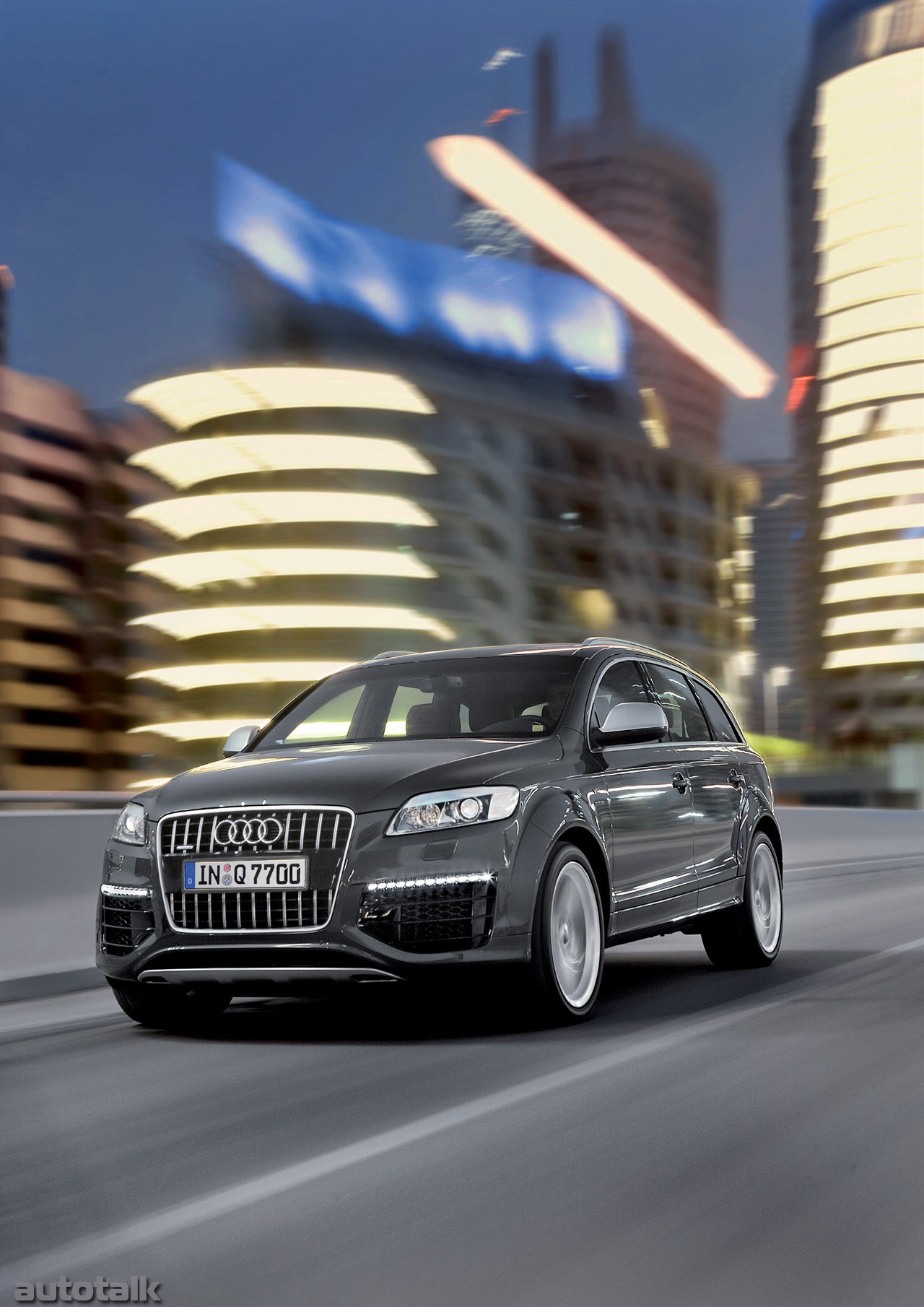 2009 Audi Q7 V12 TDI