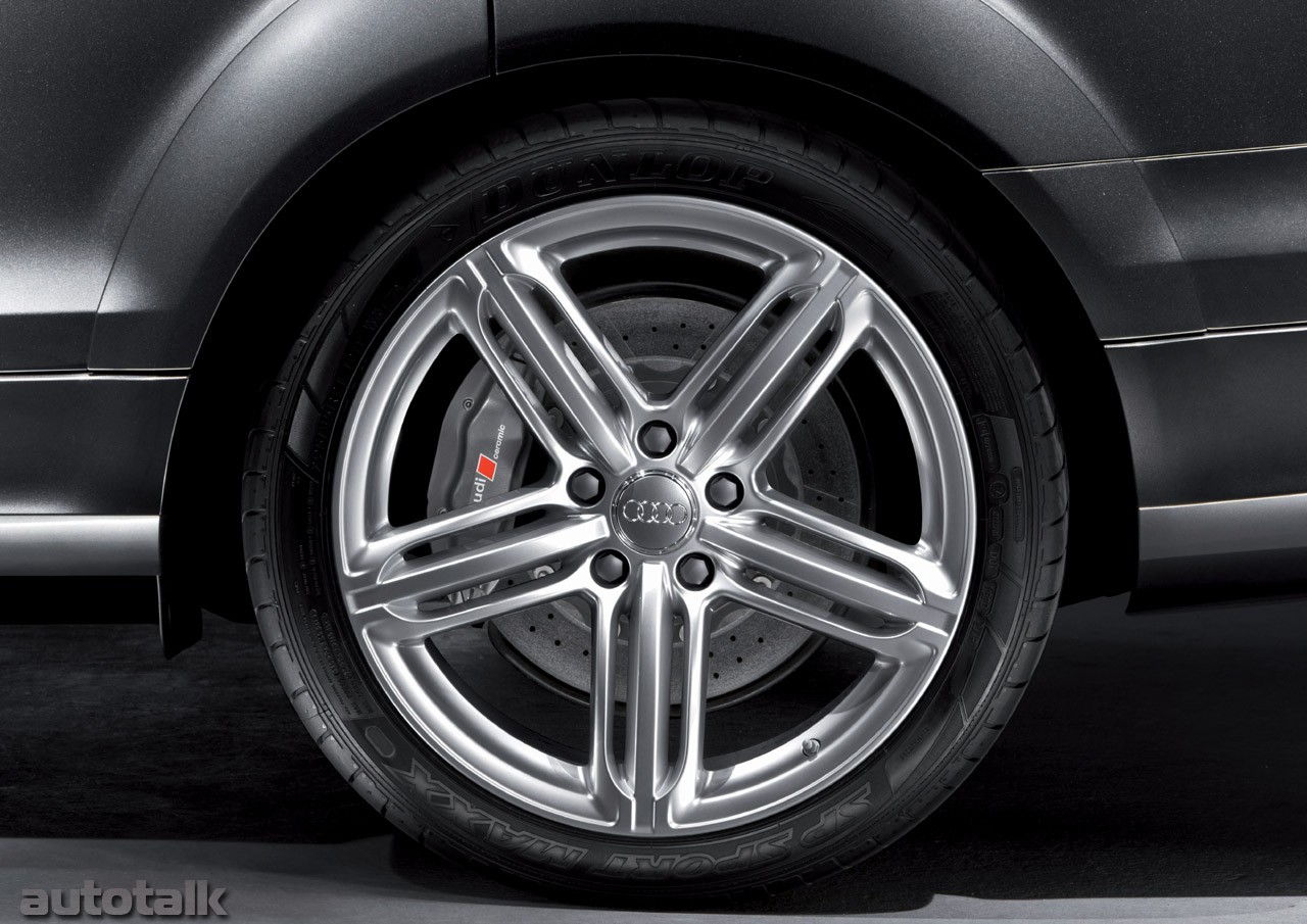 2009 Audi Q7 V12 TDI