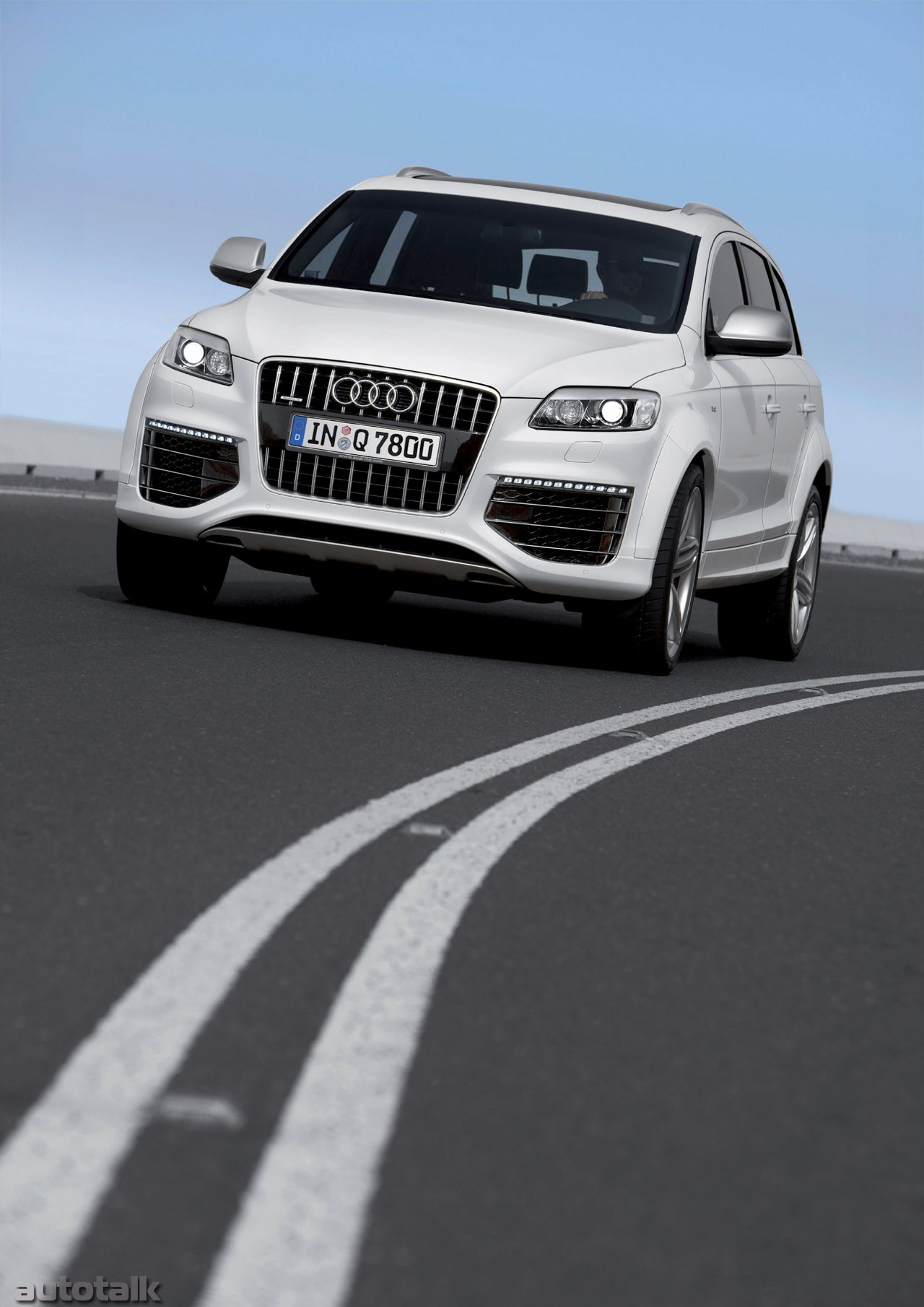 2009 Audi Q7 V12 TDI