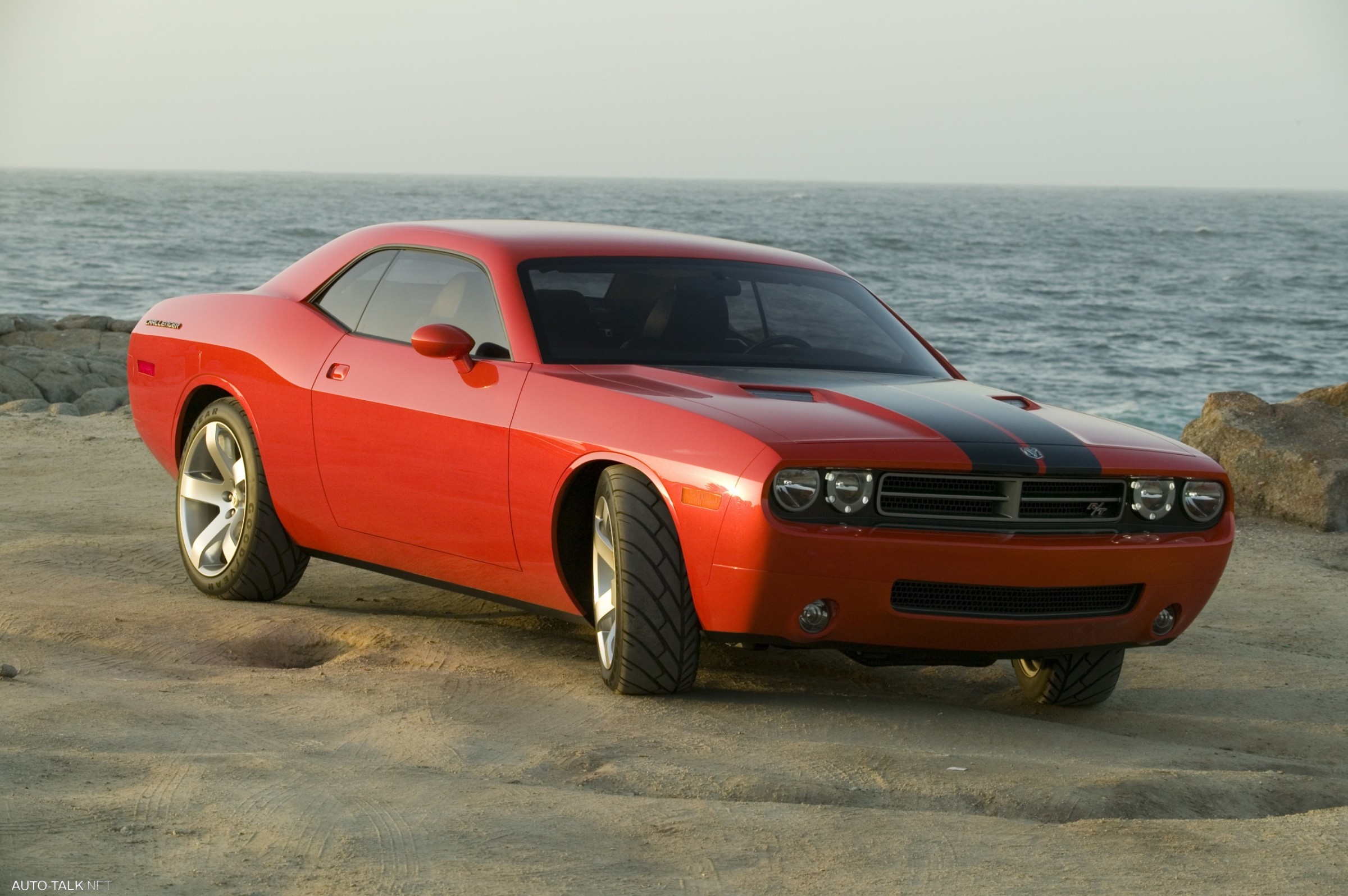 2009 Dodge Challenger Concept
