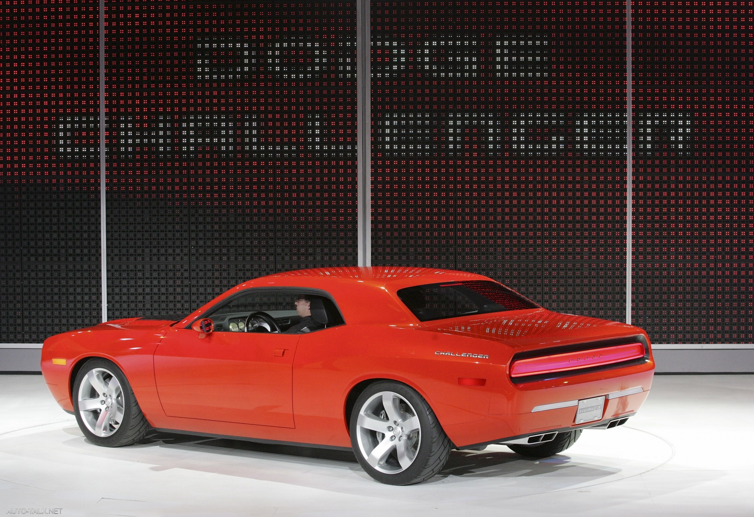 2009 Dodge Challenger Concept