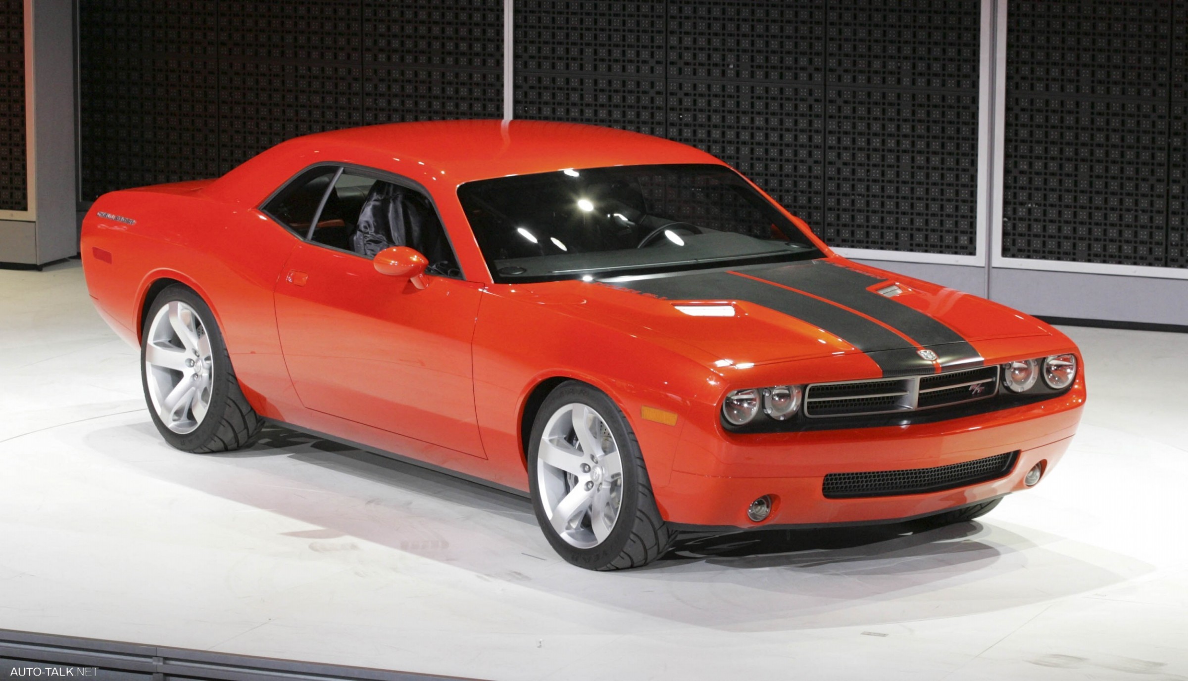 2009 Dodge Challenger Concept