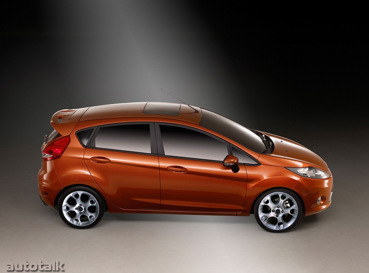 2009 Ford Fiesta S