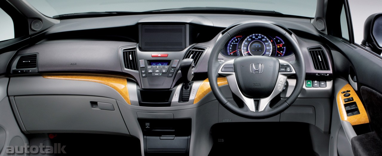 2009 Honda Odyssey JDM