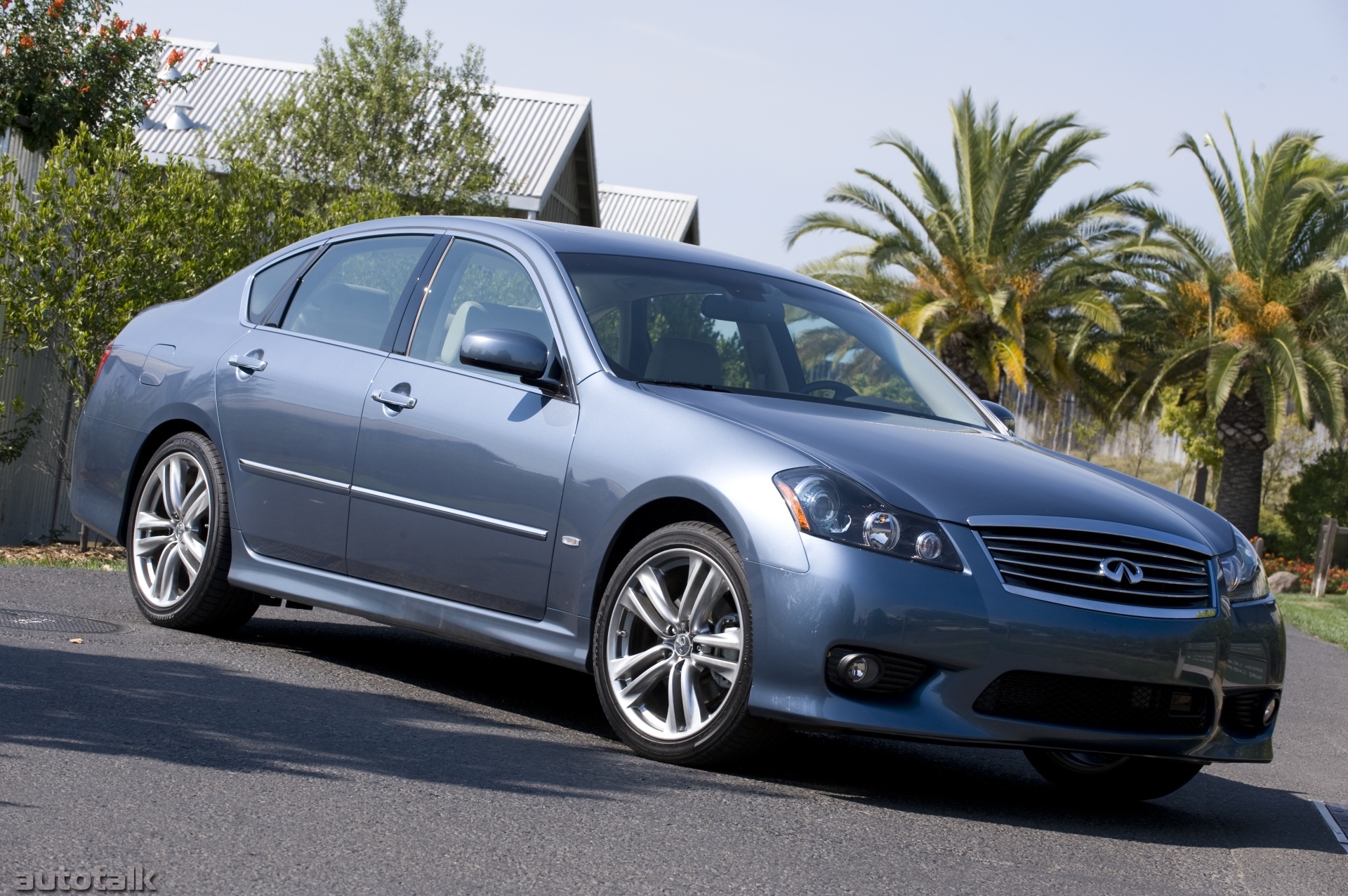 2009 Infiniti M