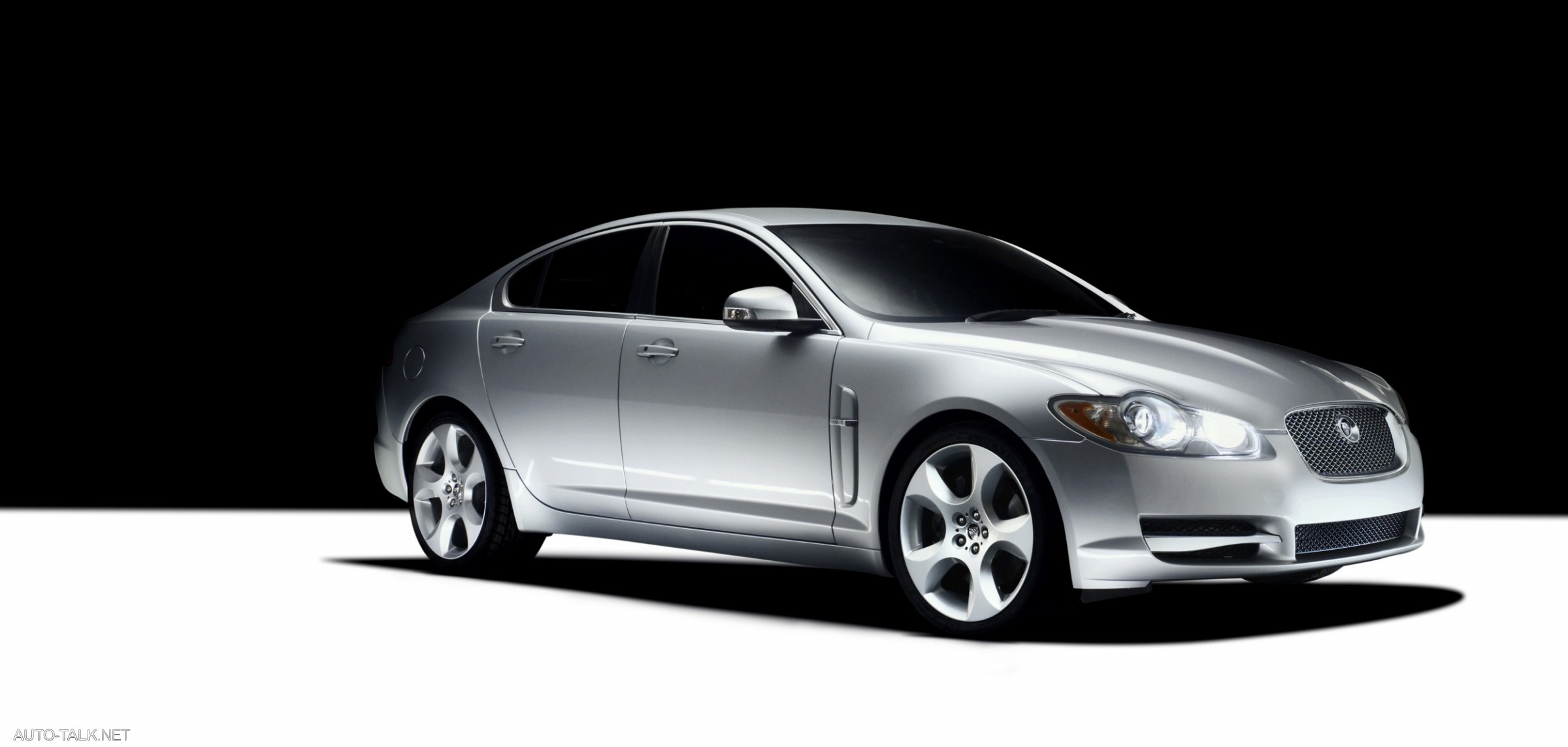 2009 Jaguar XF