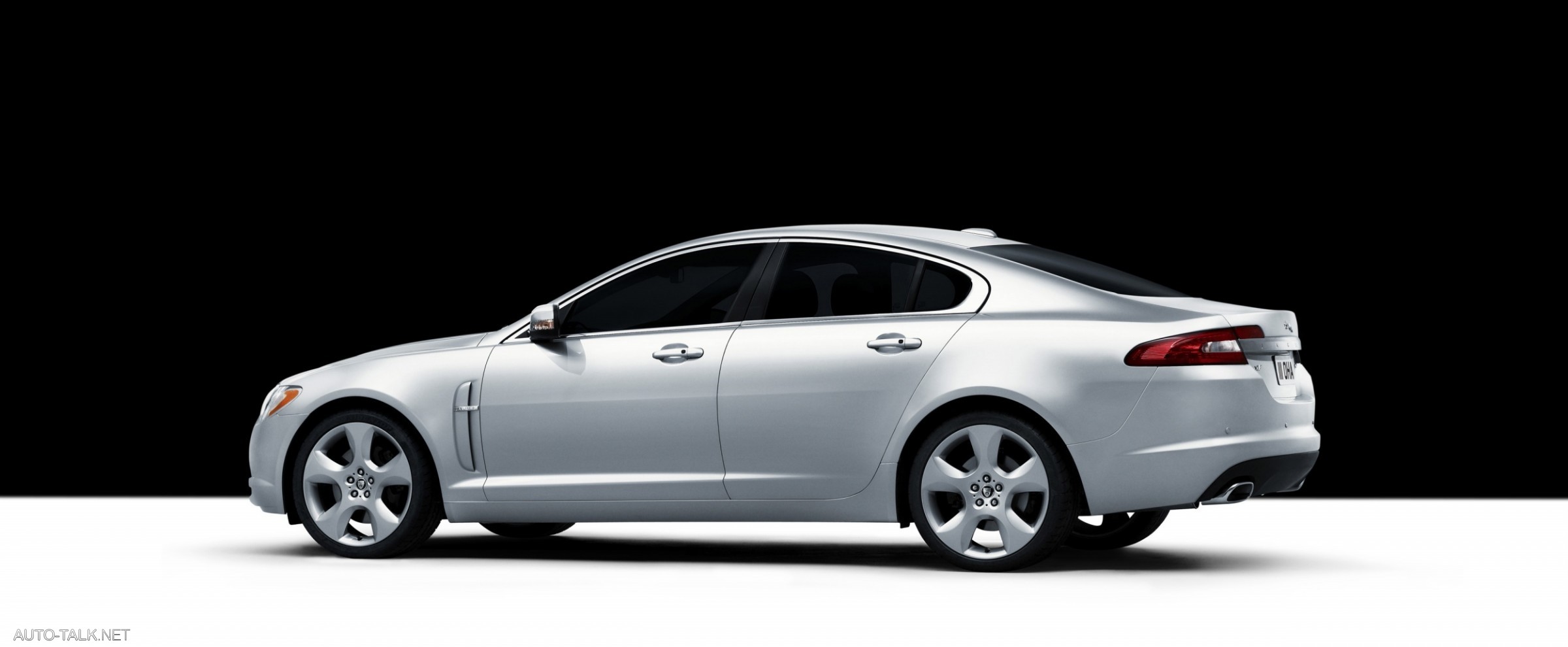 2009 Jaguar XF