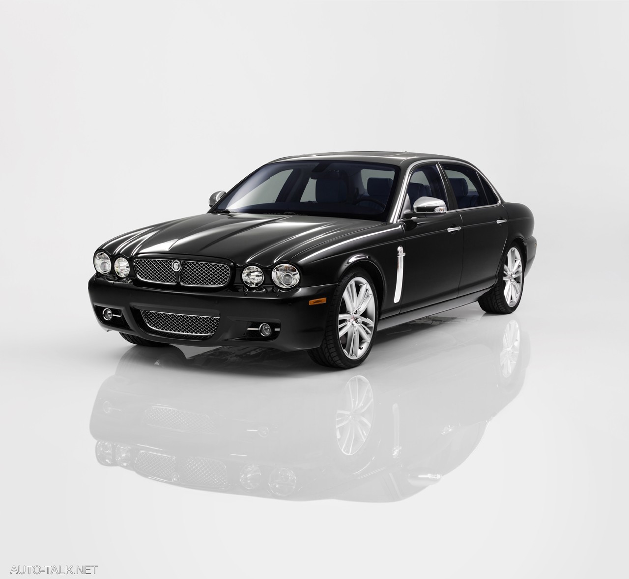 2009 Jaguar XJ Portfolio