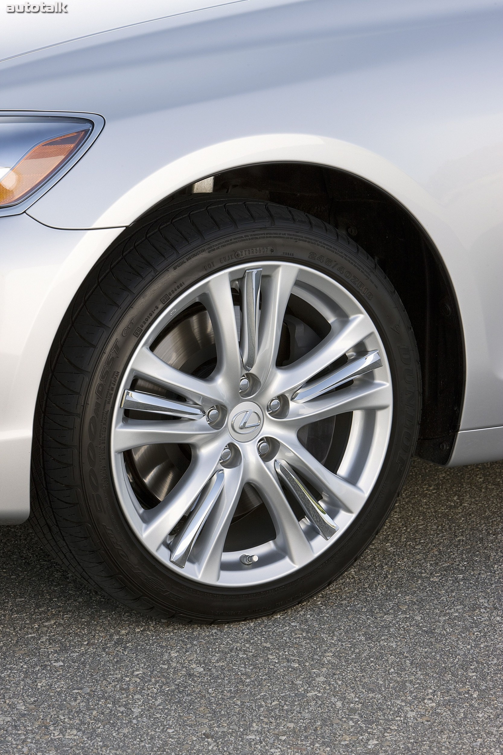 2009 Lexus GS 450h Wheels