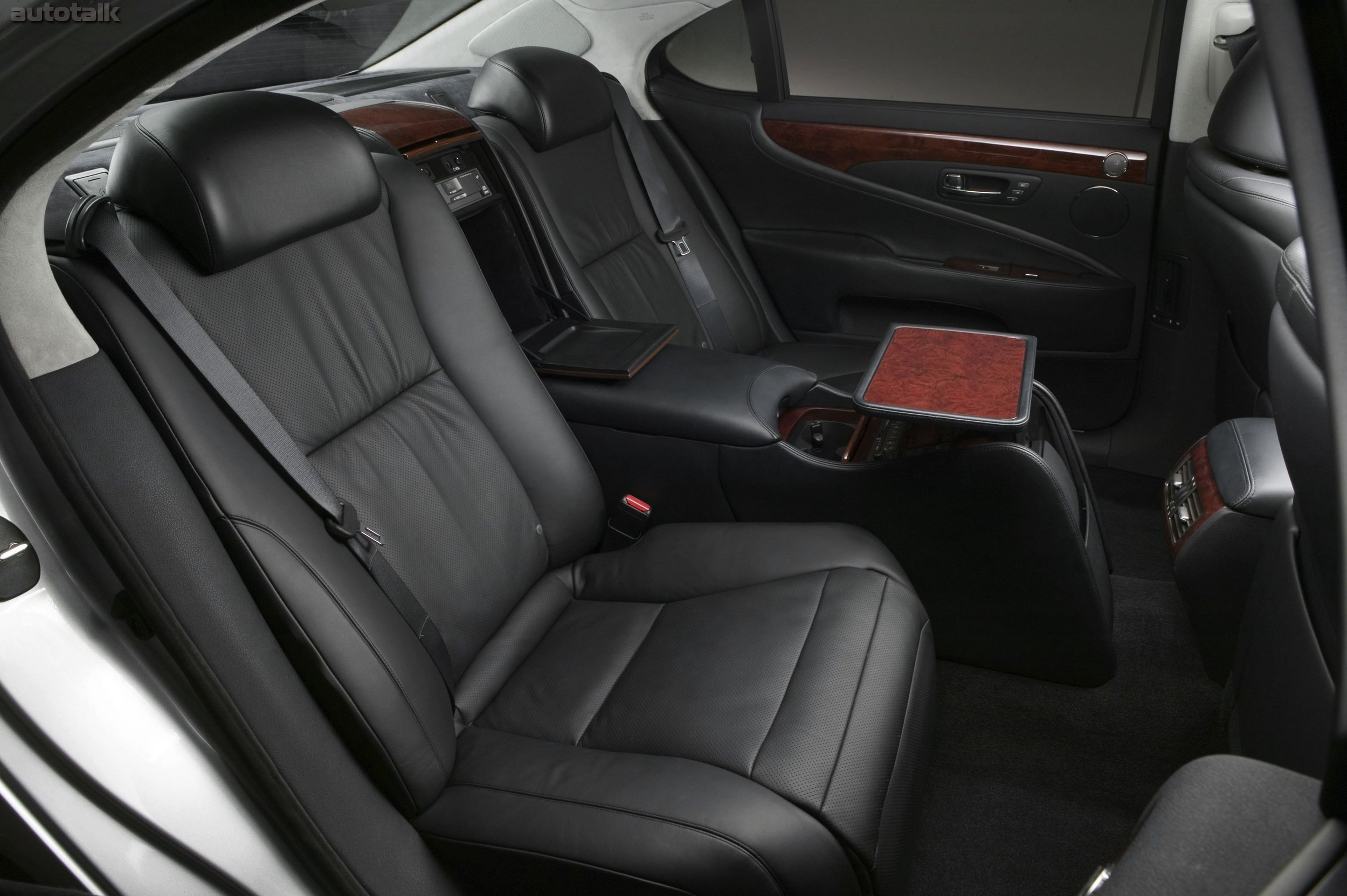 2009 Lexus LS 600h L