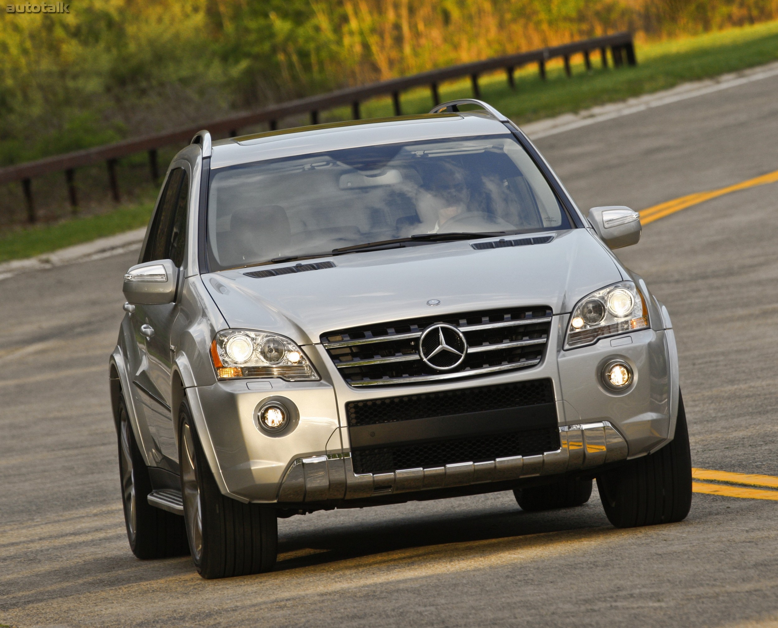 2009 Mercedes-Benz ML63 AMG