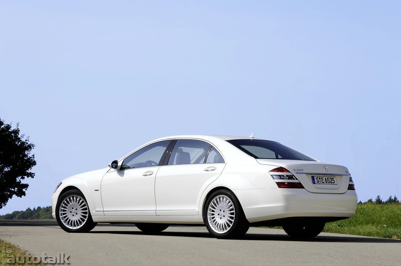 2009 Mercedes-Benz S 320 CDI BlueEFFICIENCY