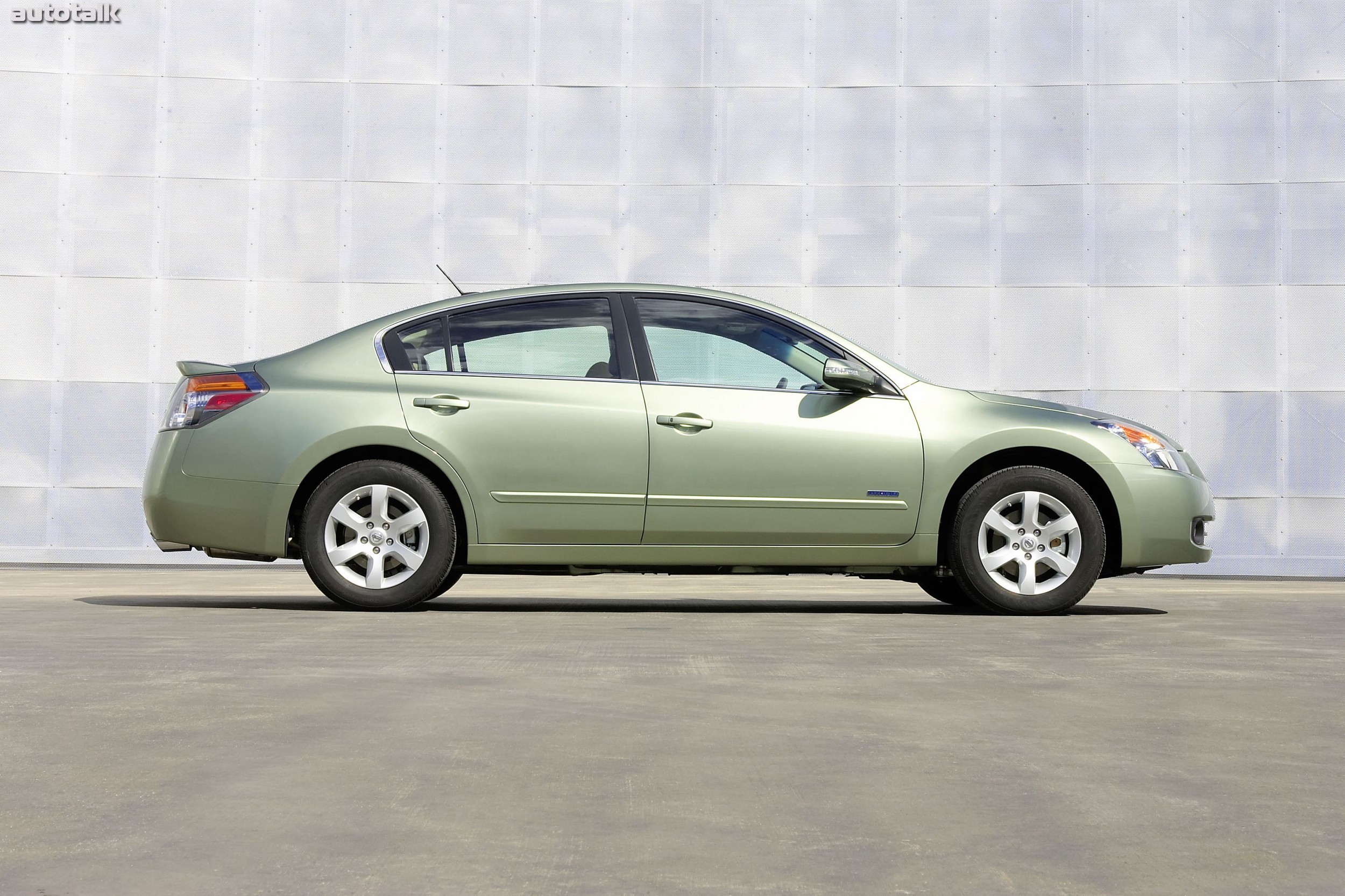 2009 Nissan Altima Hybrid