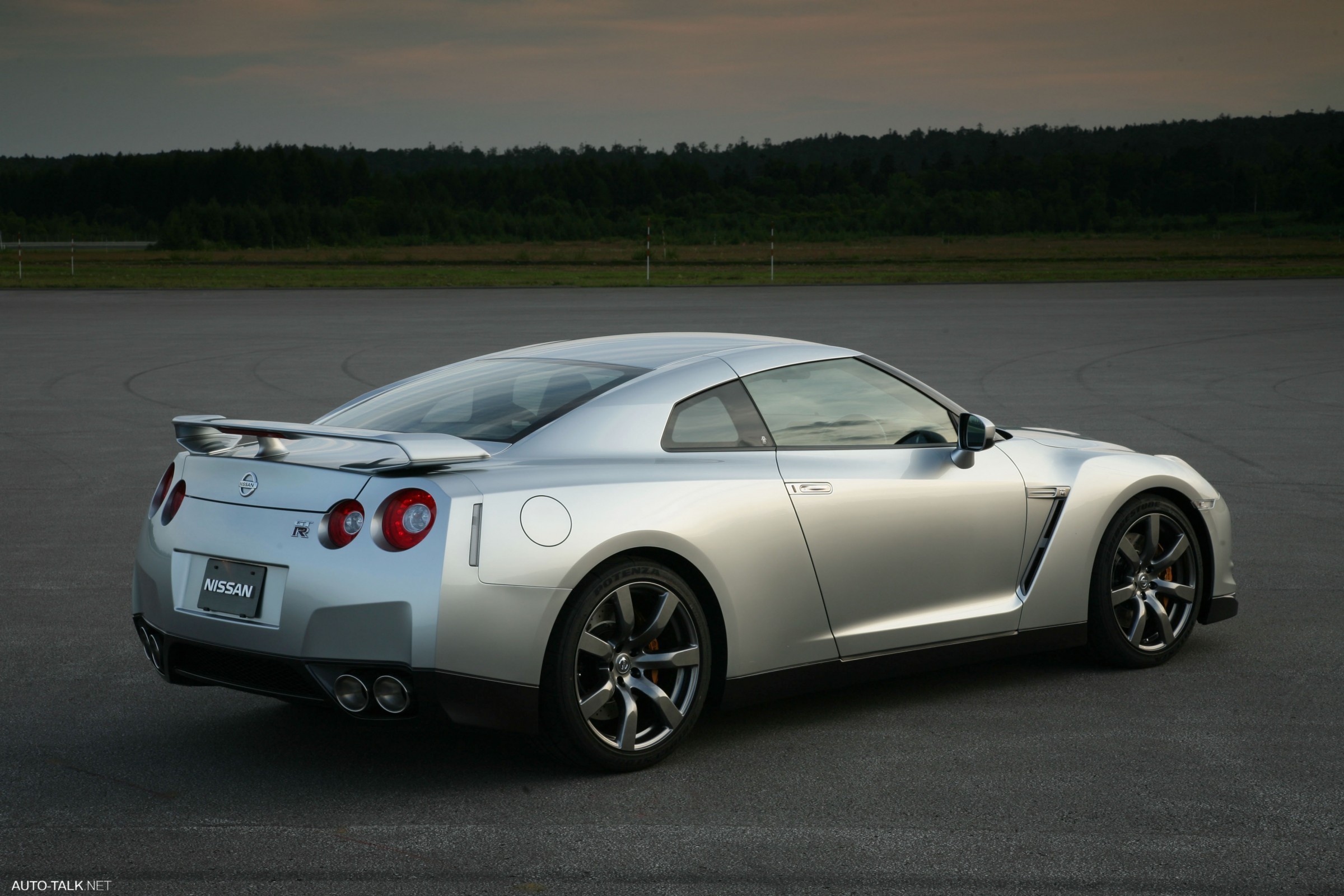 2009 Nissan GT-R