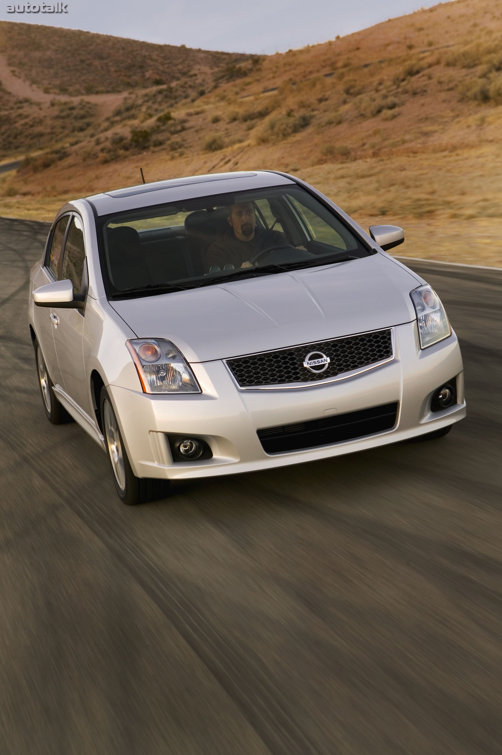 2009 Nissan Sentra SE-R