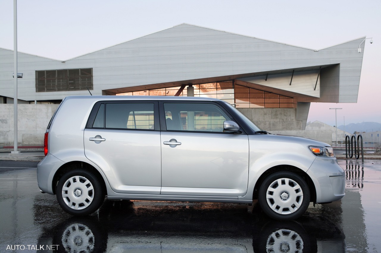 2009 Scion xB