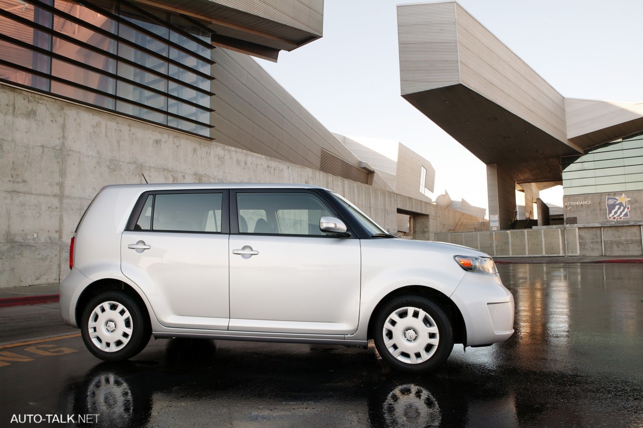 2009 Scion xB