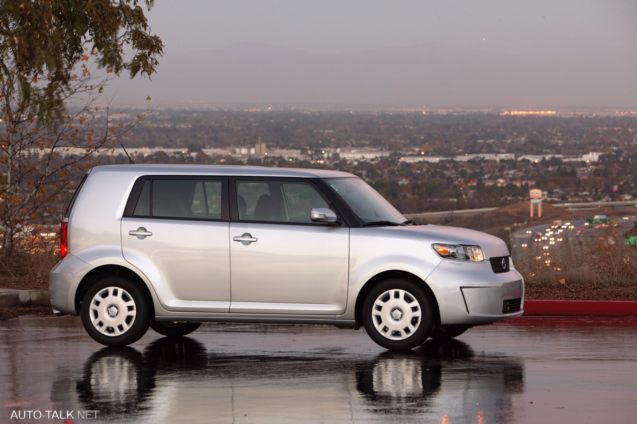 2009 Scion xB