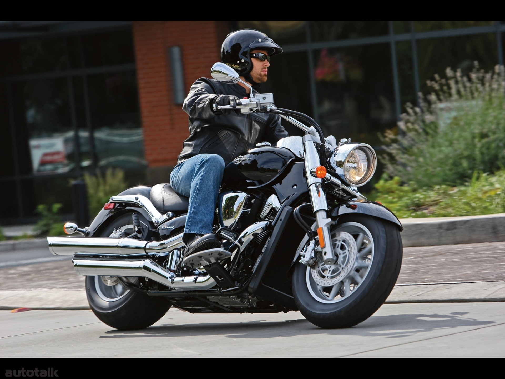 2009 Suzuki Boulevard C109R