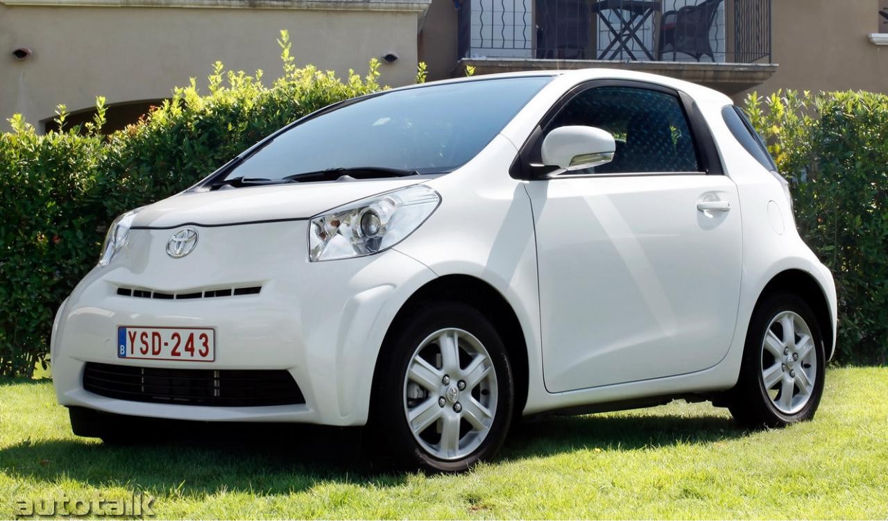 2009 Toyota iQ