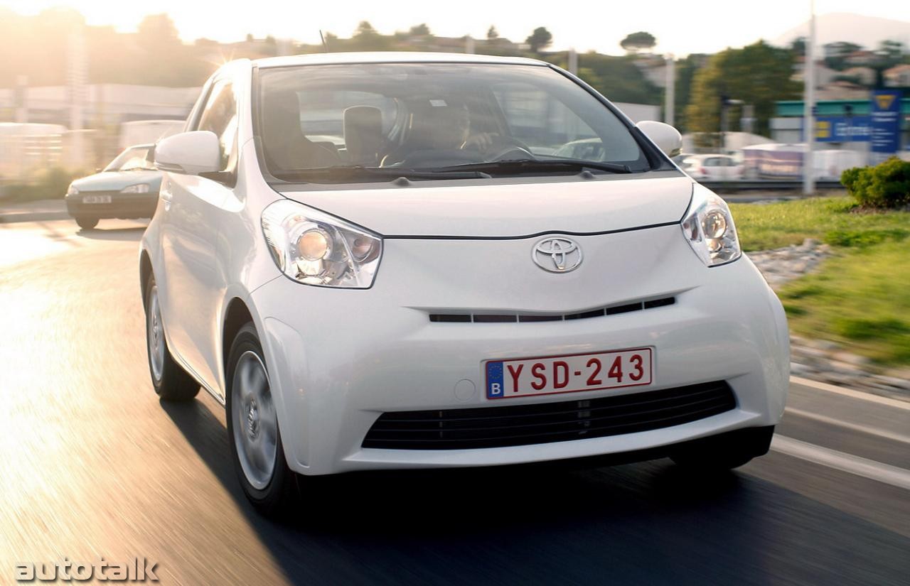2009 Toyota iQ
