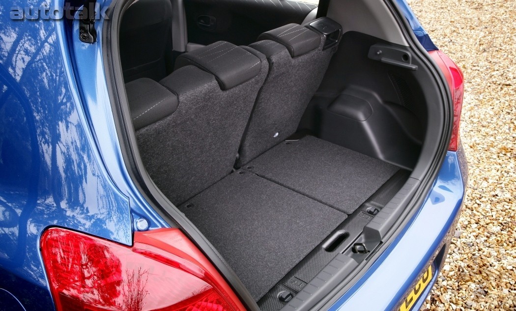 2009 Toyota Yaris 5-door Liftback