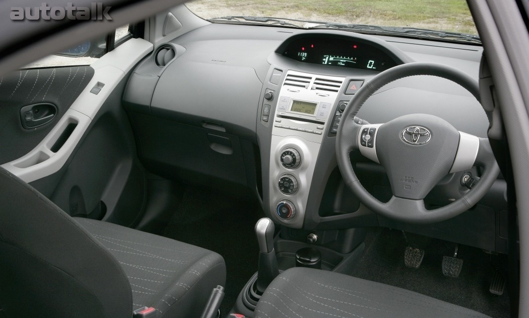 2009 Toyota Yaris 5-door Liftback