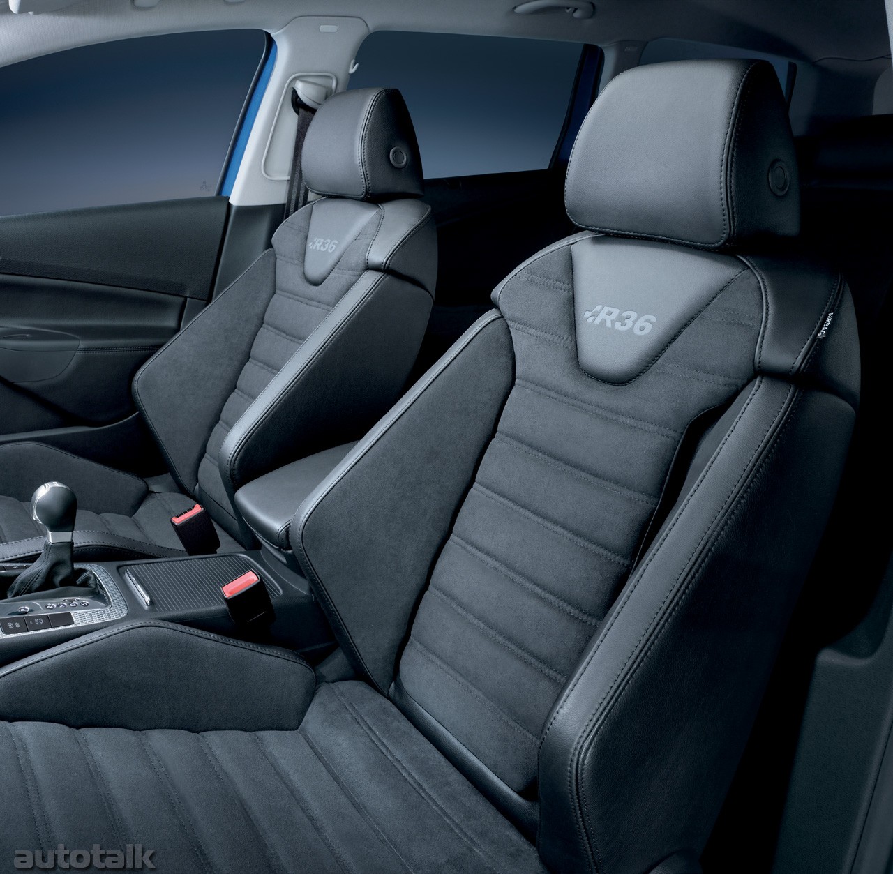 2009 Volkswagen Passat R36