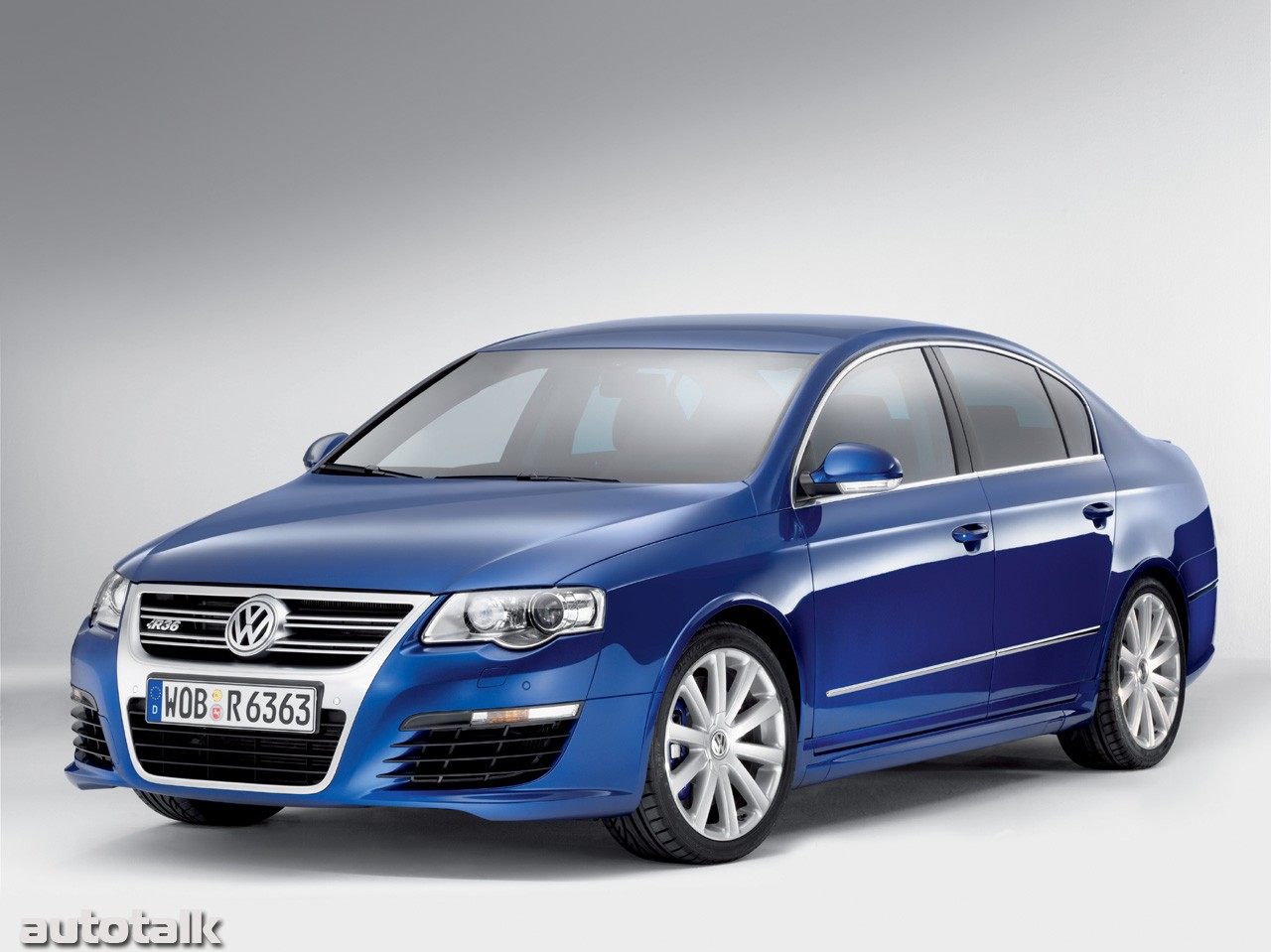 2009 Volkswagen Passat R36